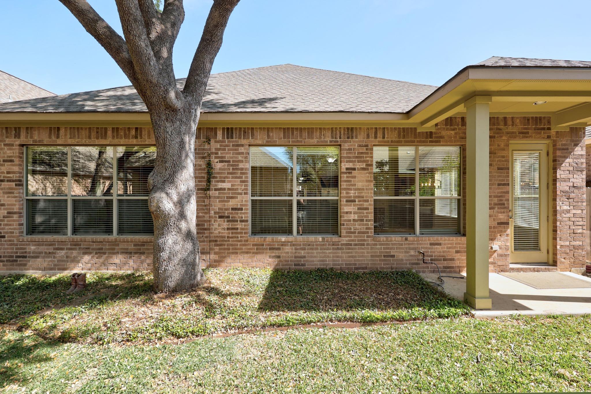 4004 Gloucester Dr, Cedar Park, TX 78613