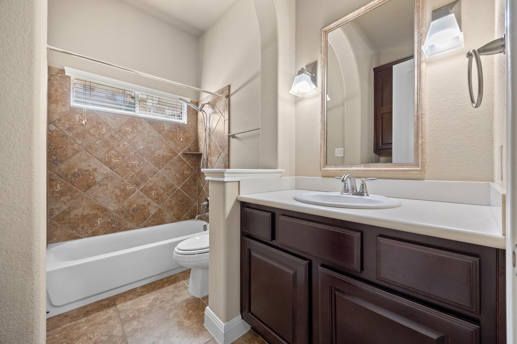 4004 Gloucester Dr, Cedar Park, TX 78613