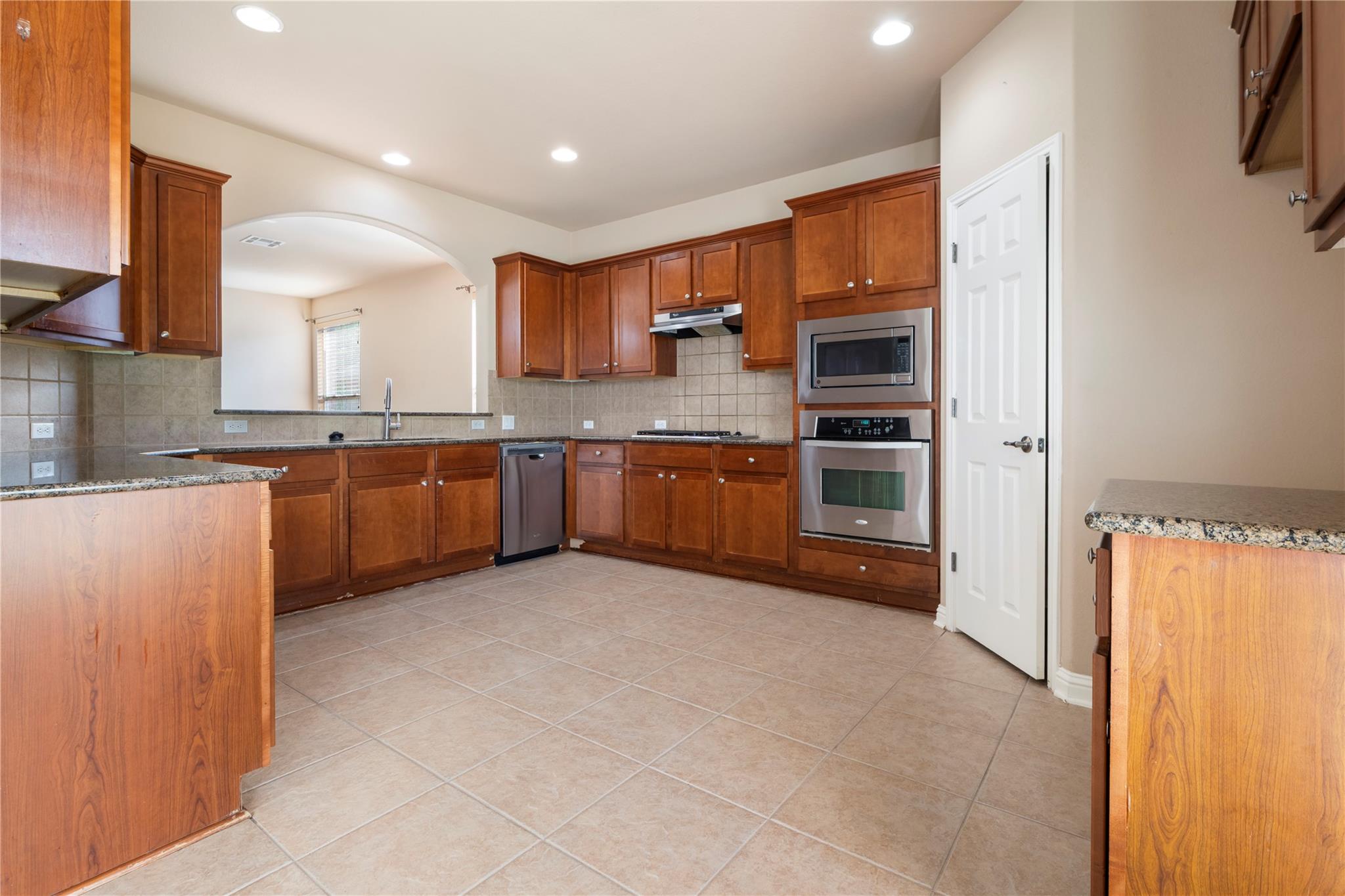 1709 Greenside Trl, Round Rock, TX 78665