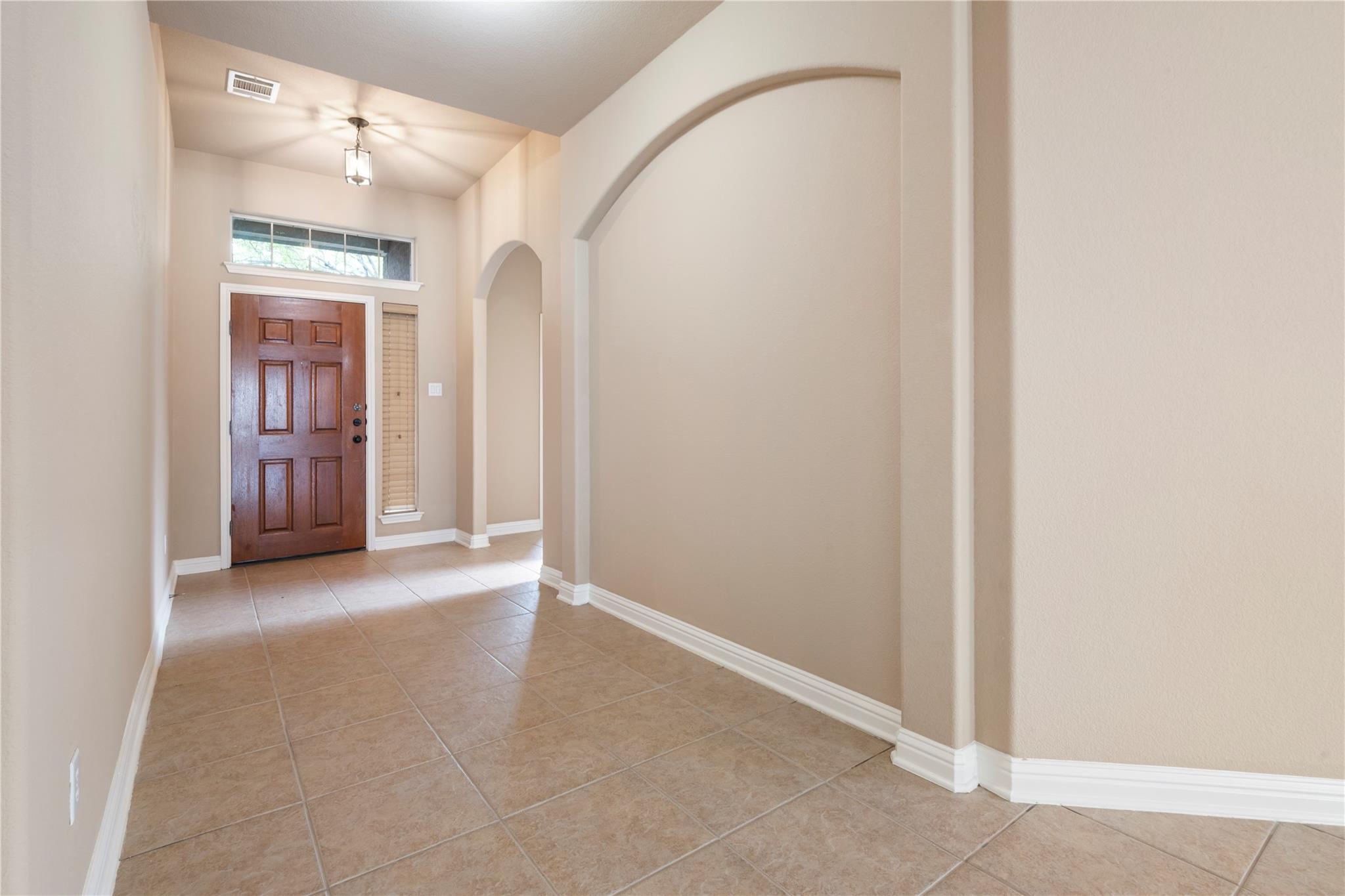 1709 Greenside Trl, Round Rock, TX 78665