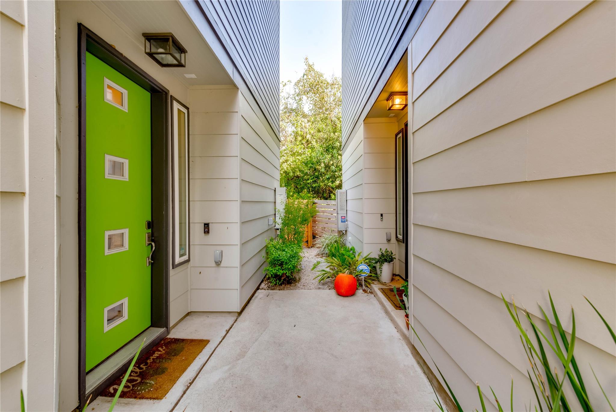 1405 Hyde St, Austin, TX 78741