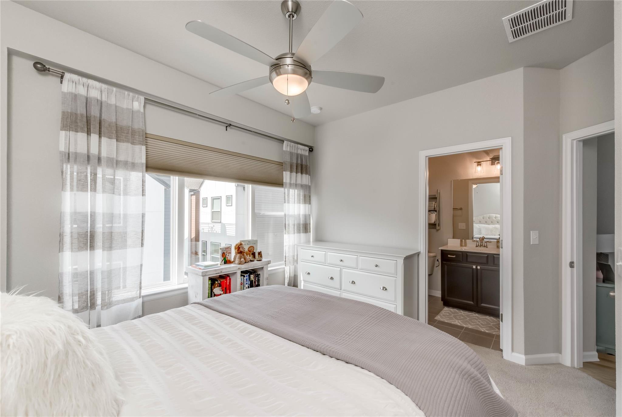 1405 Hyde St, Austin, TX 78741