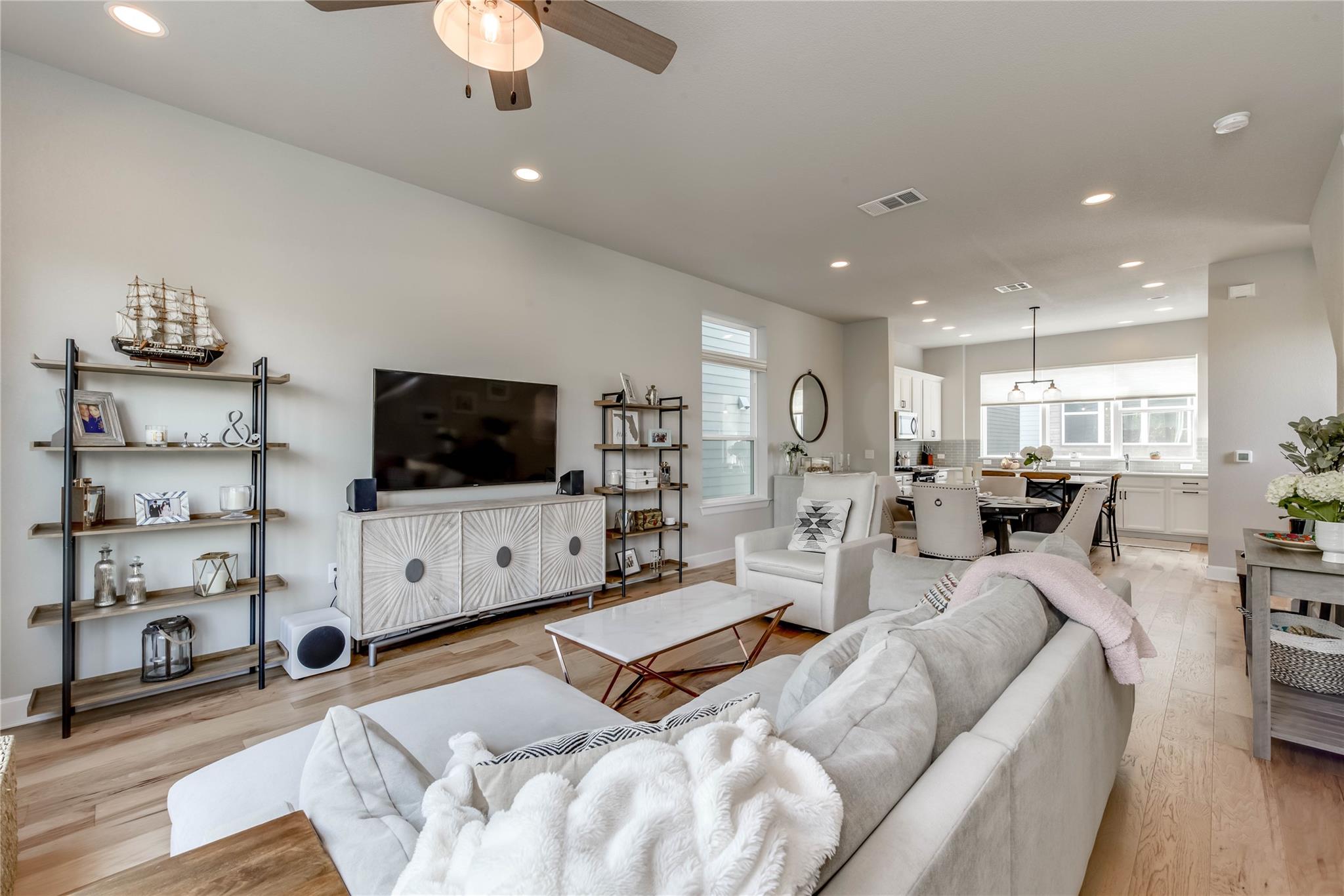 1405 Hyde St, Austin, TX 78741