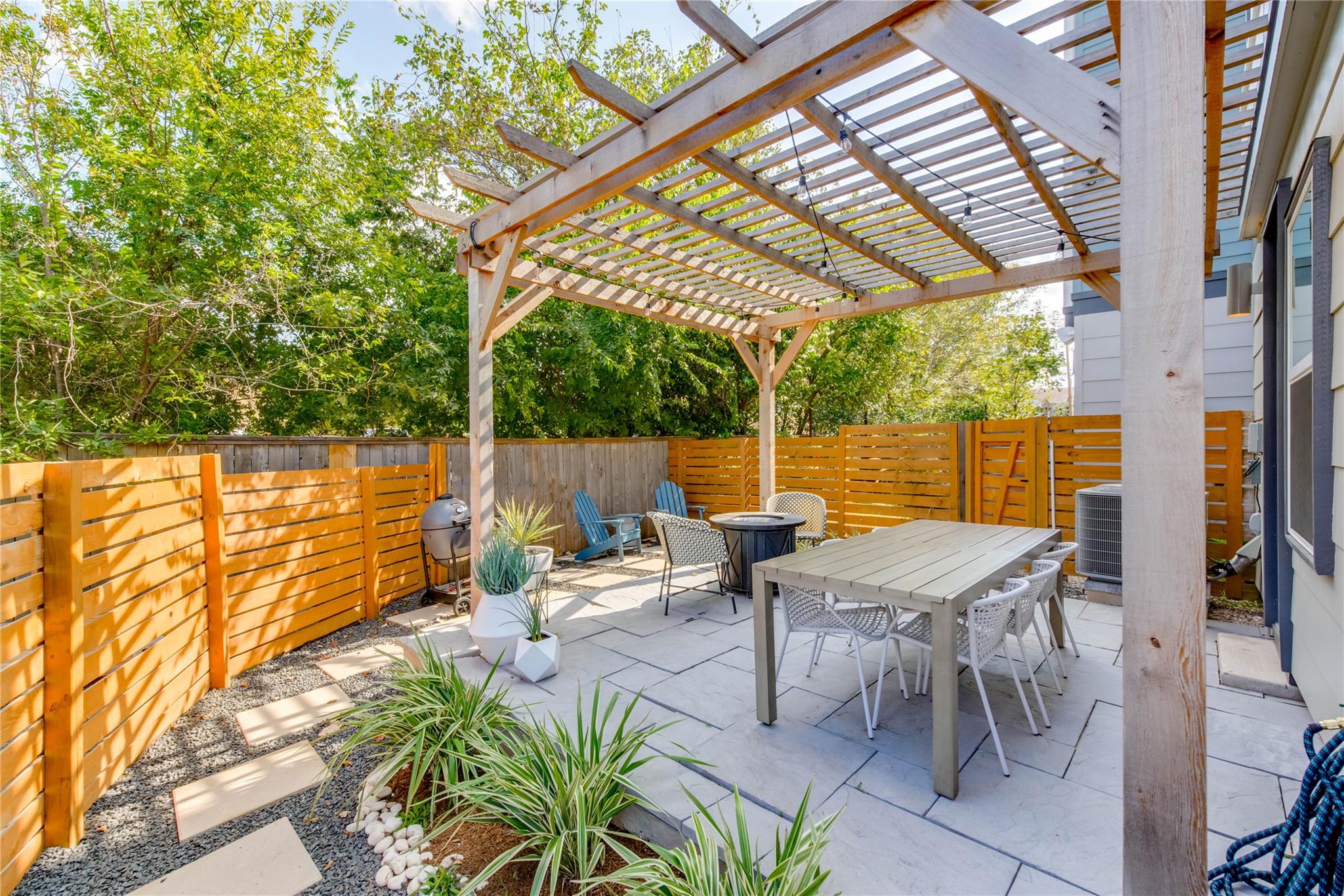 1405 Hyde St, Austin, TX 78741