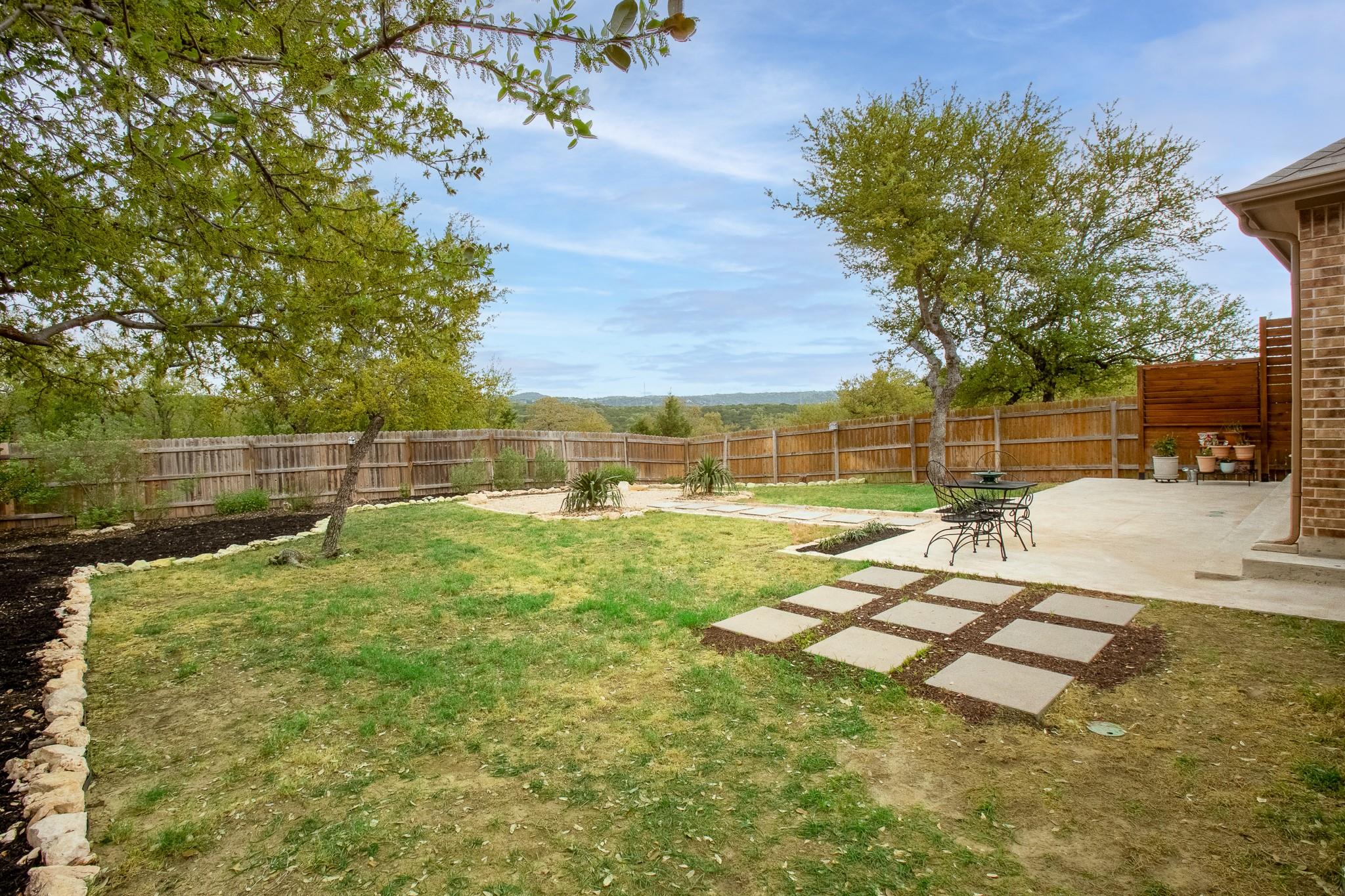 7613 Turnback Ledge Trl, Lago Vista, TX 78645
