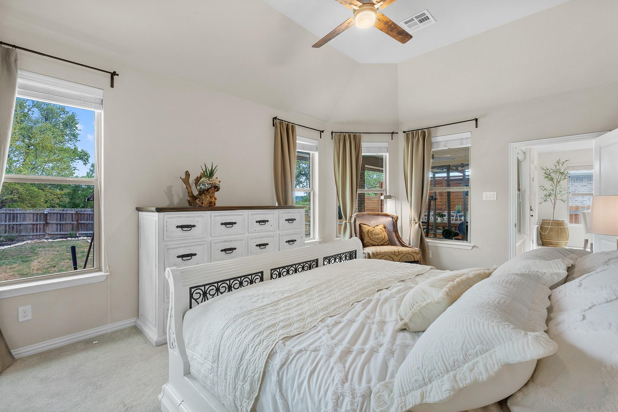 7613 Turnback Ledge Trl, Lago Vista, TX 78645