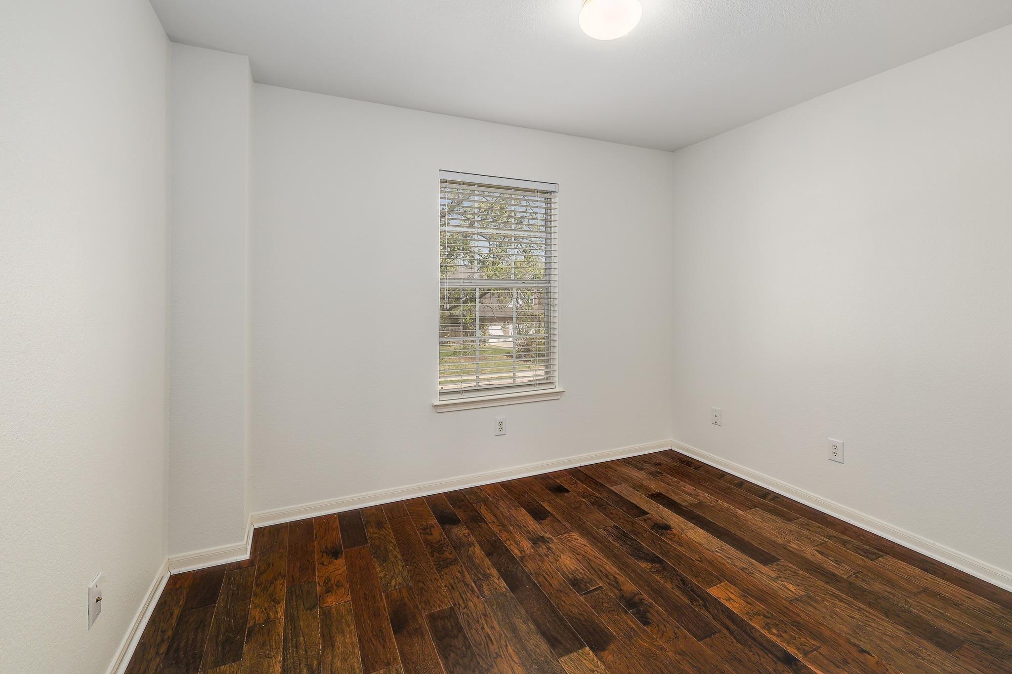 2023 Wood Glen Dr, Round Rock, TX 78681