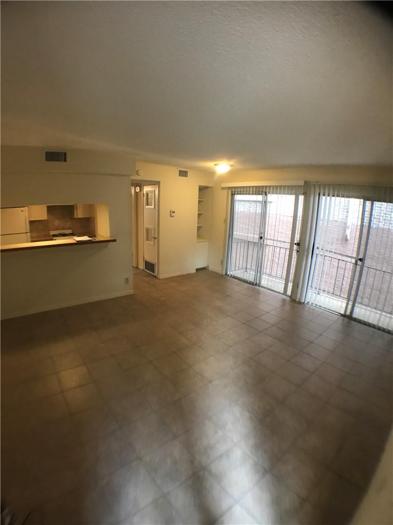 2610 Salado St # 105, Austin, TX 78705