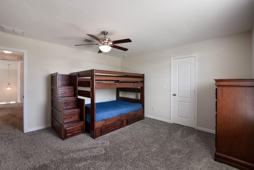 521 Middle Brook Dr, Leander, TX 78641