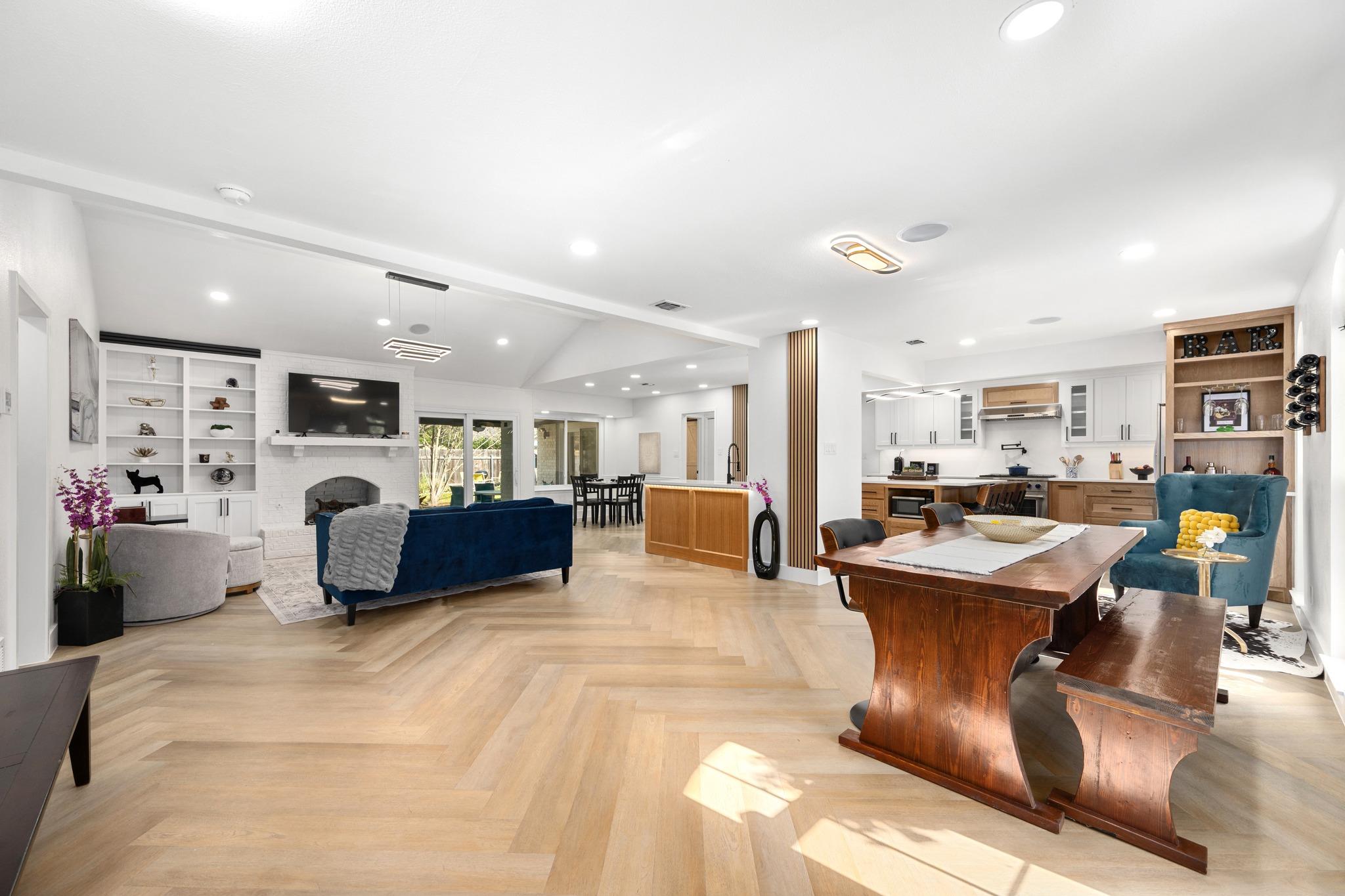 8608 Donna Gail Dr, Austin, TX 78757