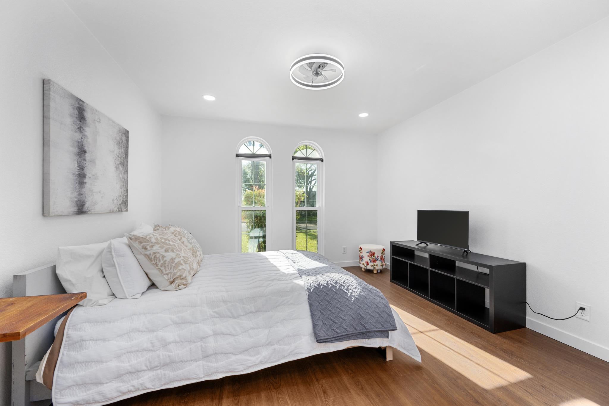 8608 Donna Gail Dr, Austin, TX 78757