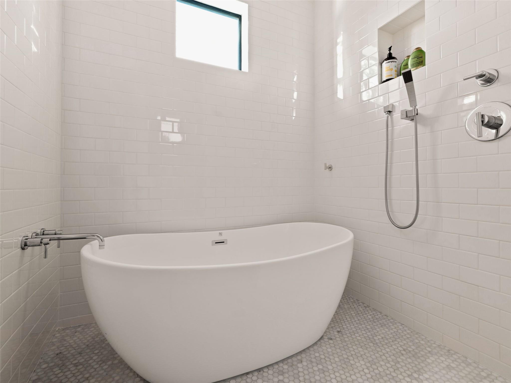 1200 Greenwood Ave, Austin, TX 78721