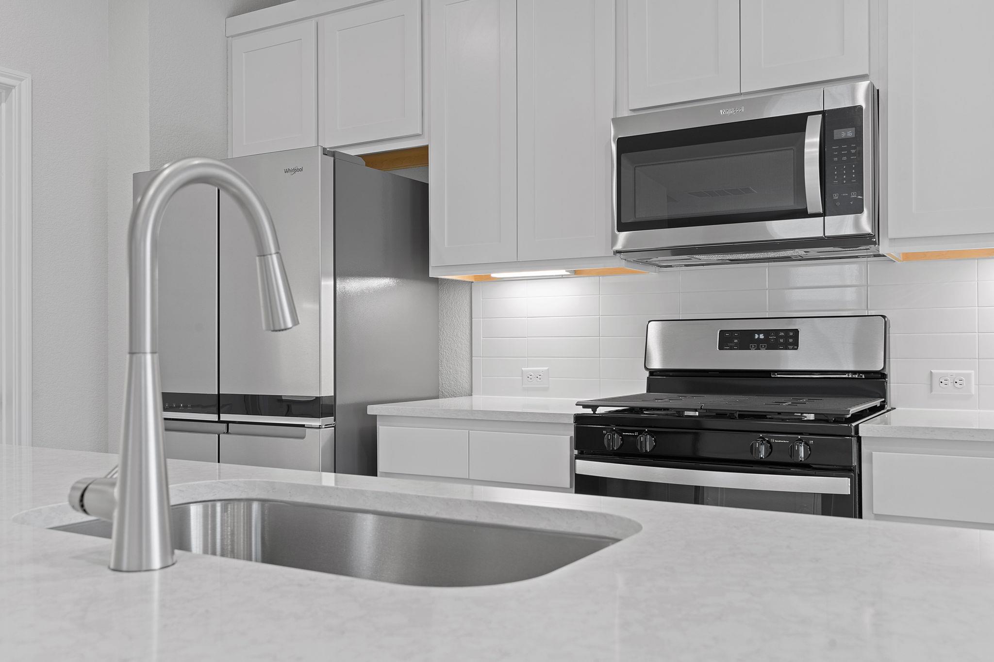 7916 Andravida Dr, Austin, TX 78747