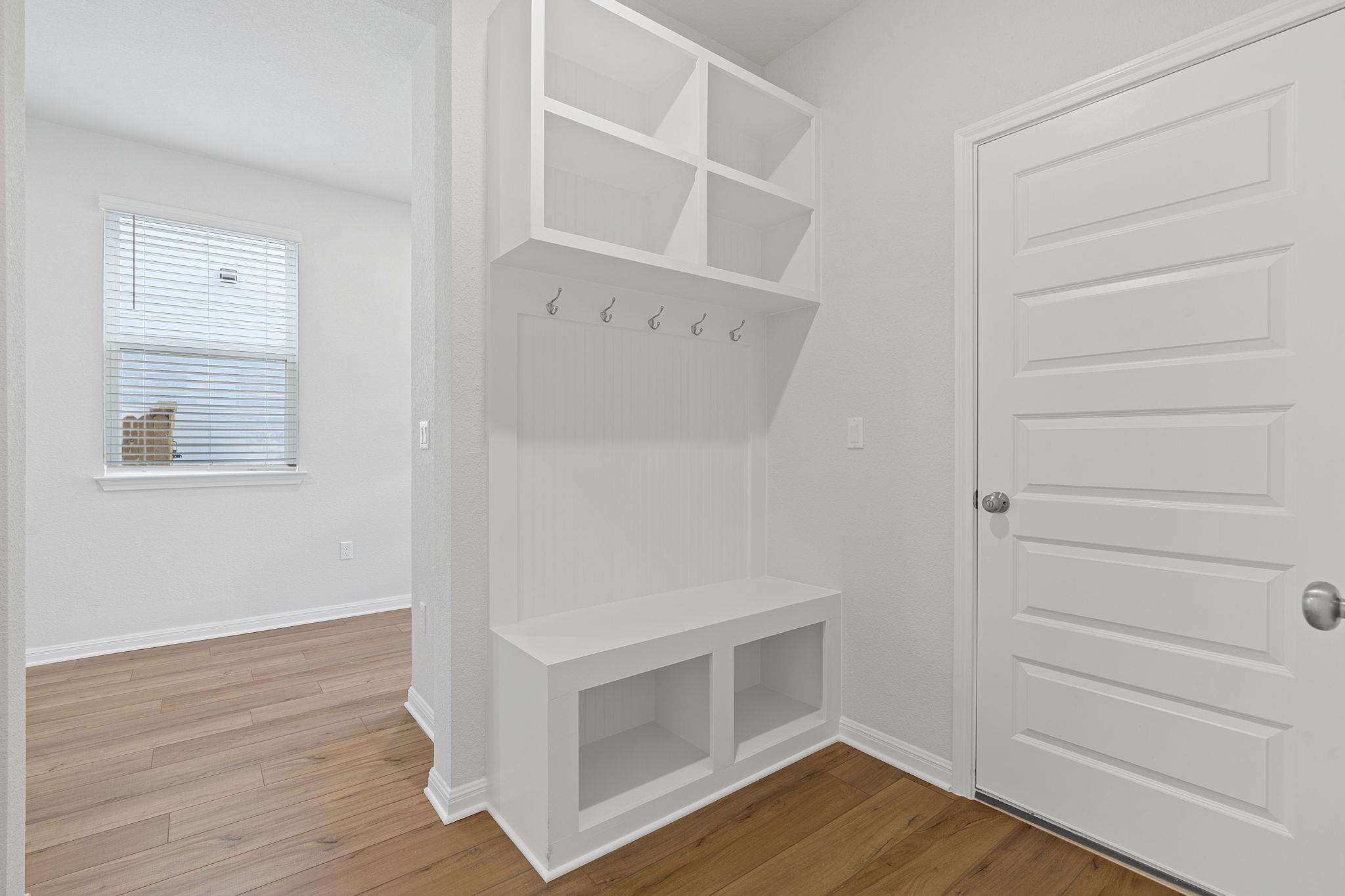 7916 Andravida Dr, Austin, TX 78747