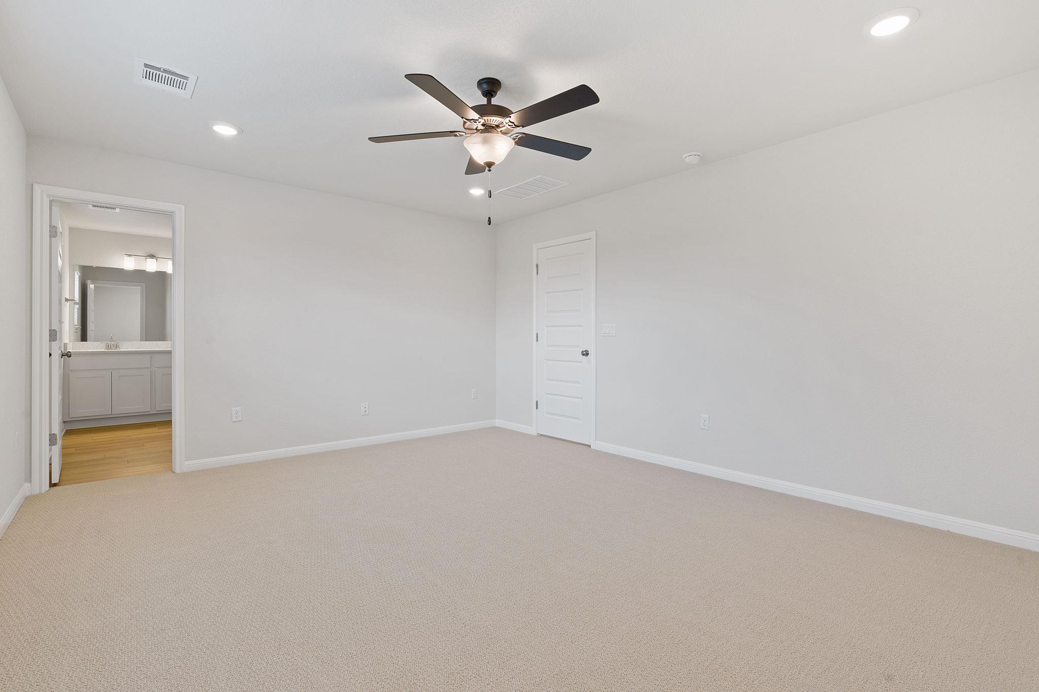 7916 Andravida Dr, Austin, TX 78747