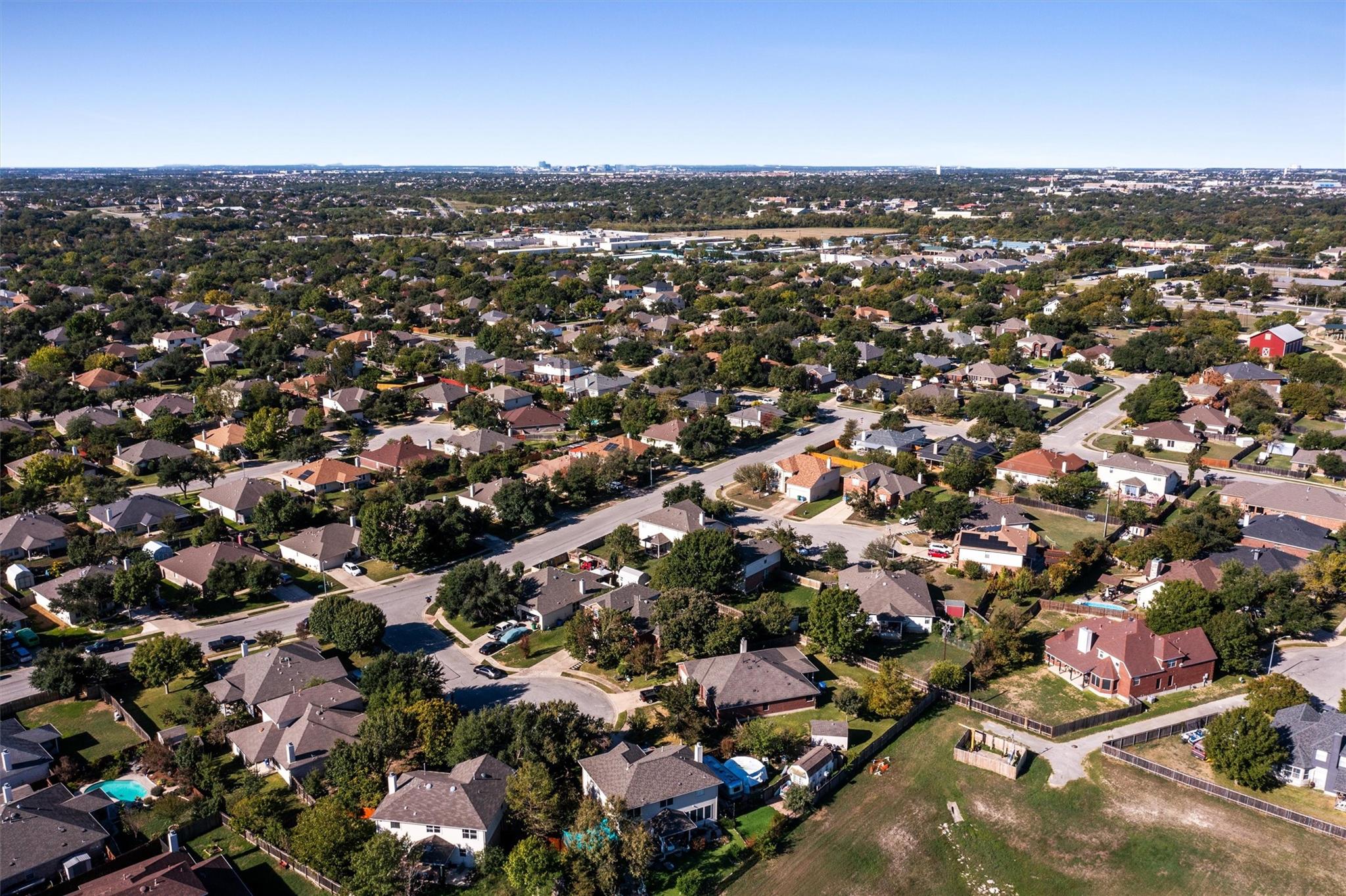 902 Lavender Cv, Pflugerville, TX 78660