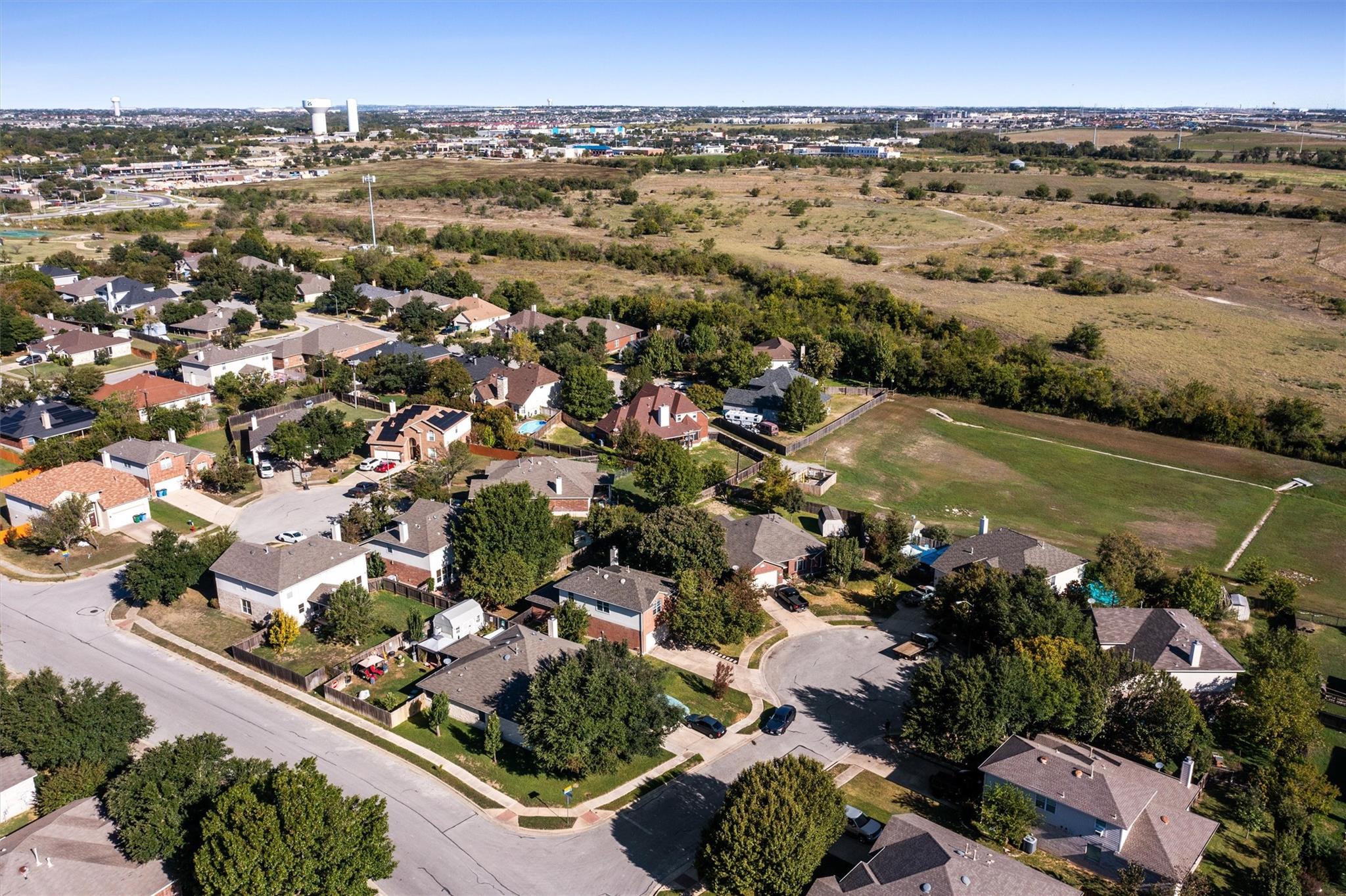 902 Lavender Cv, Pflugerville, TX 78660