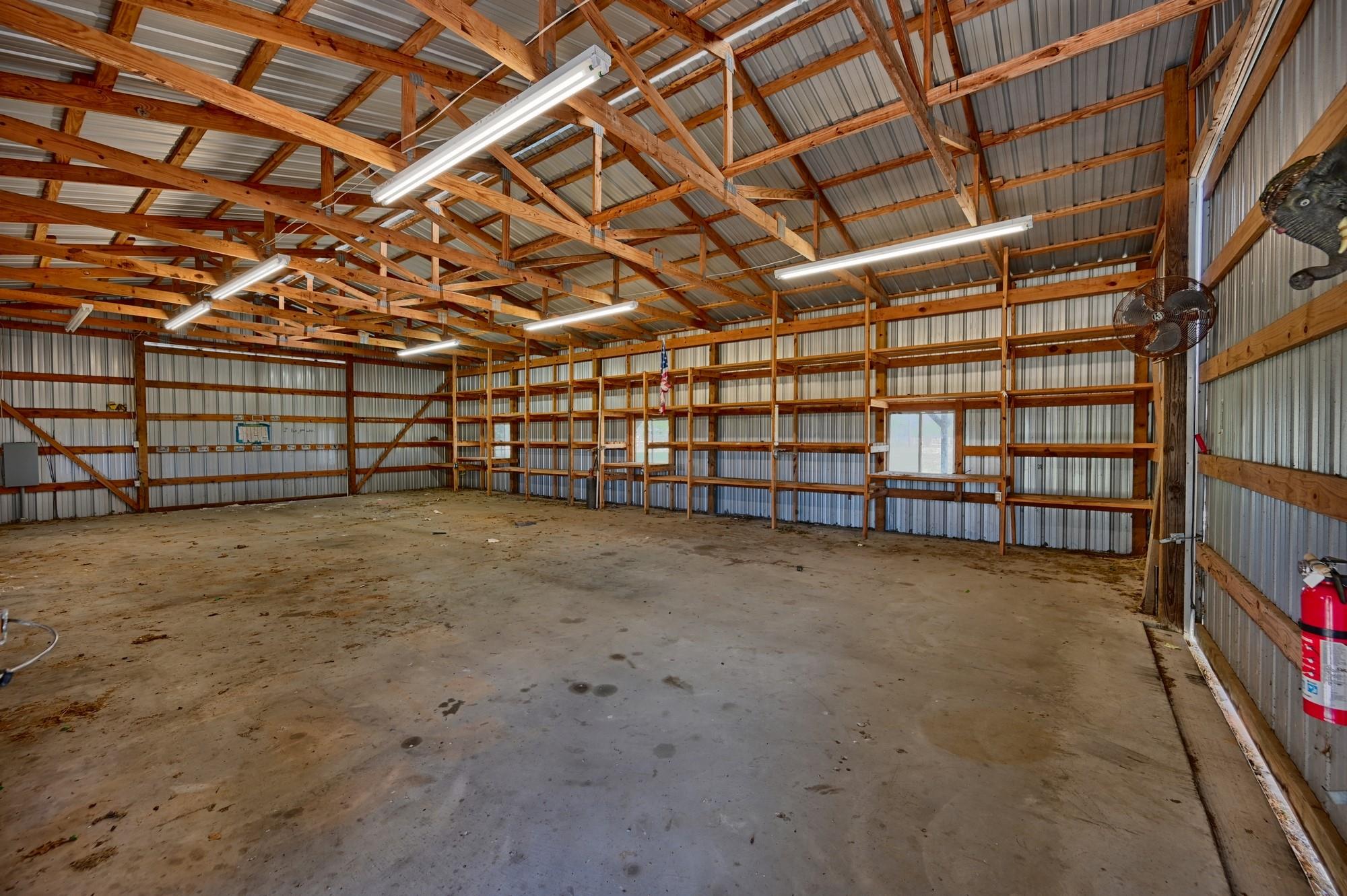 350 Owl Creek Rd, Giddings, TX 78942