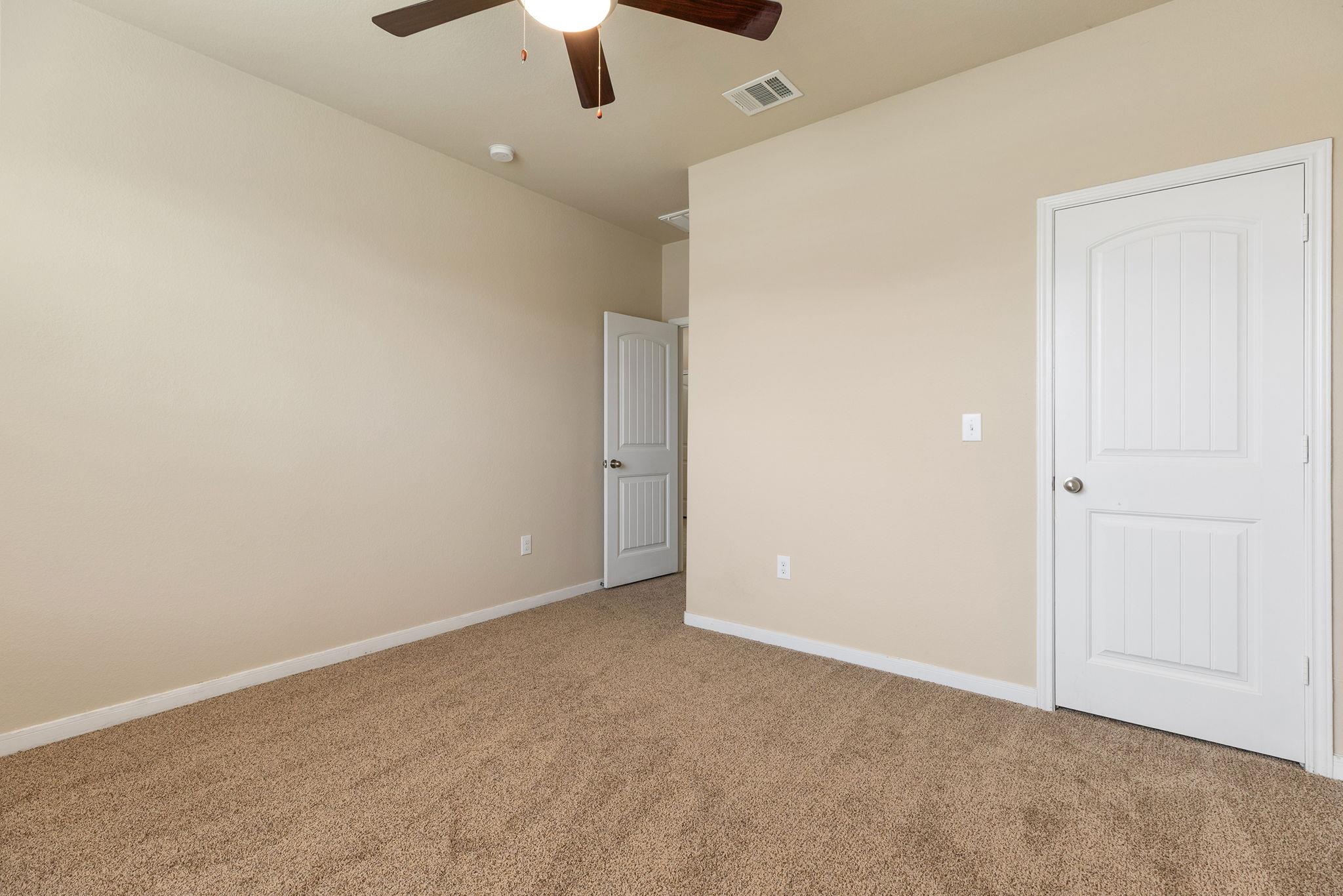 1900 Alvarado Dr, Round Rock, TX 78664