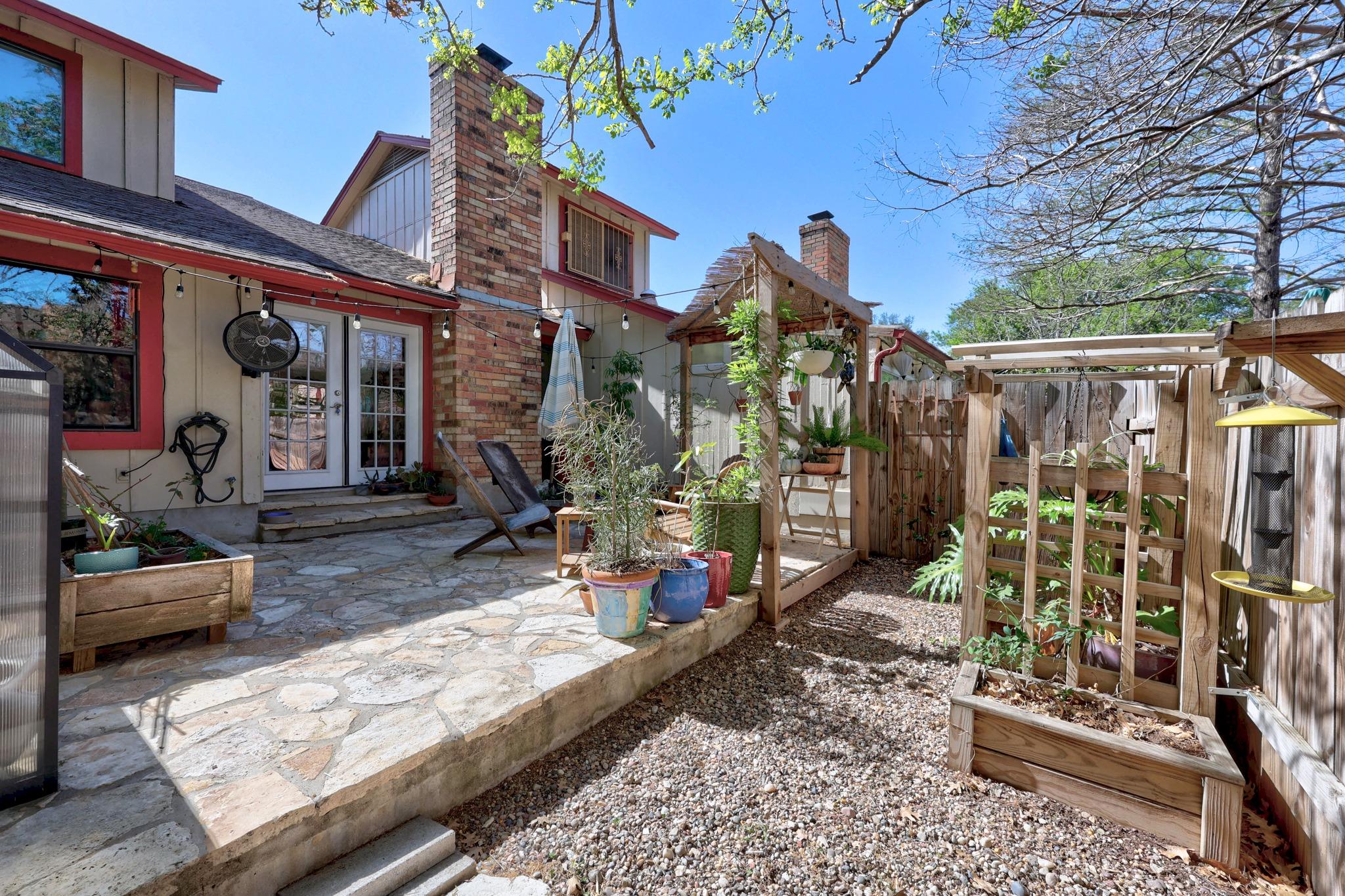 8906 Parkfield Dr # B, Austin, TX 78758