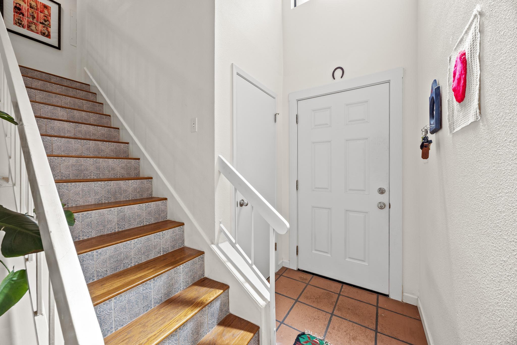 8906 Parkfield Dr # B, Austin, TX 78758