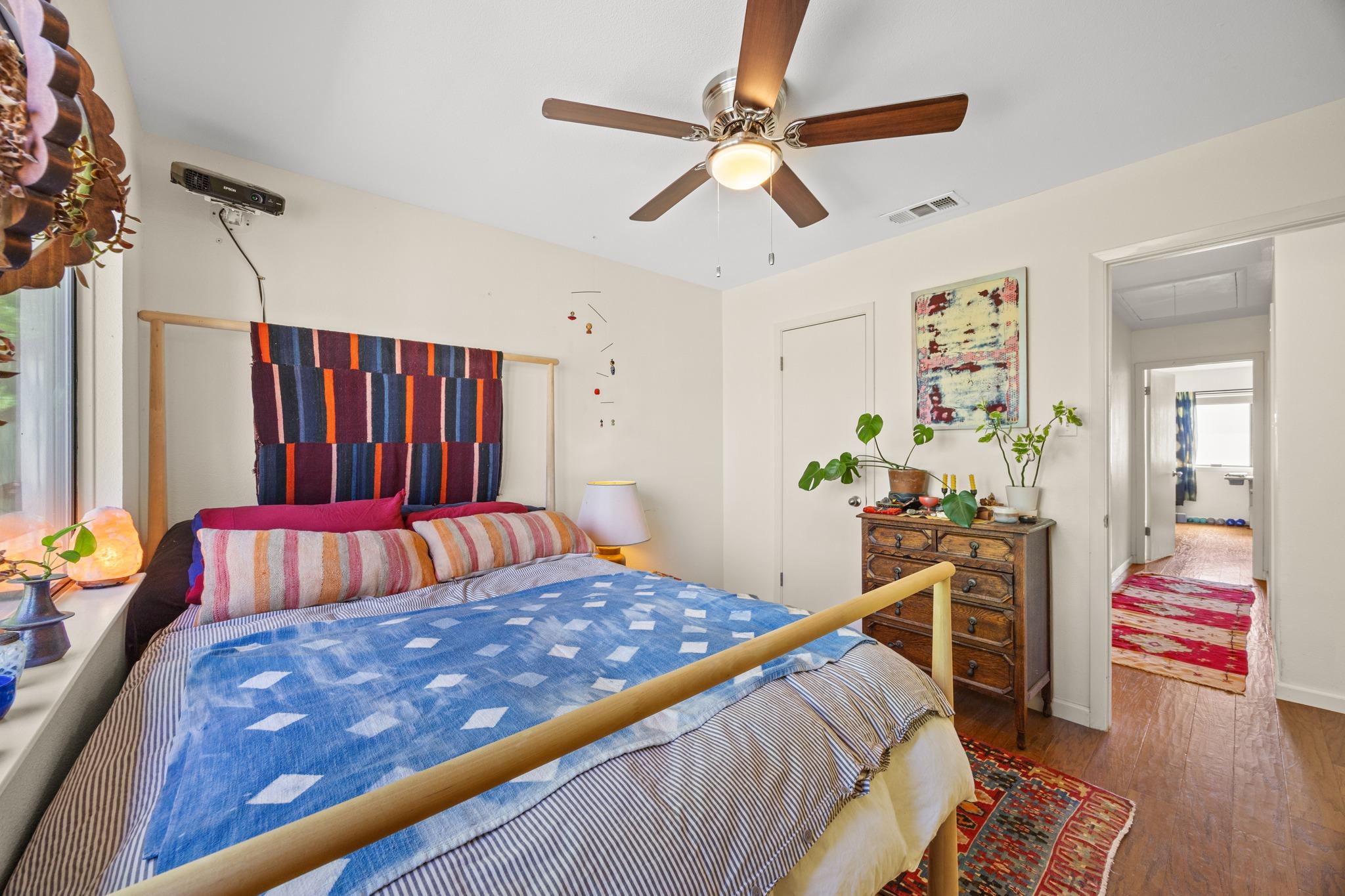 8906 Parkfield Dr # B, Austin, TX 78758