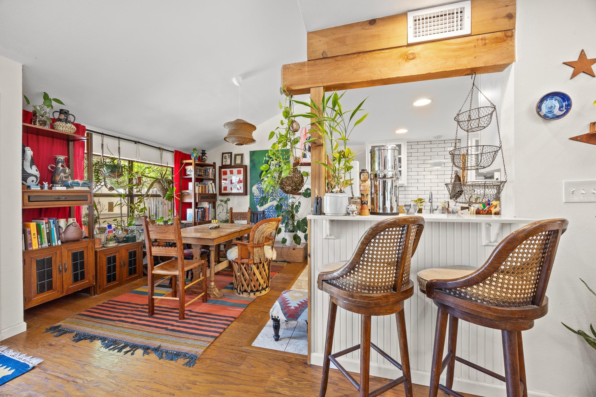 8906 Parkfield Dr # B, Austin, TX 78758