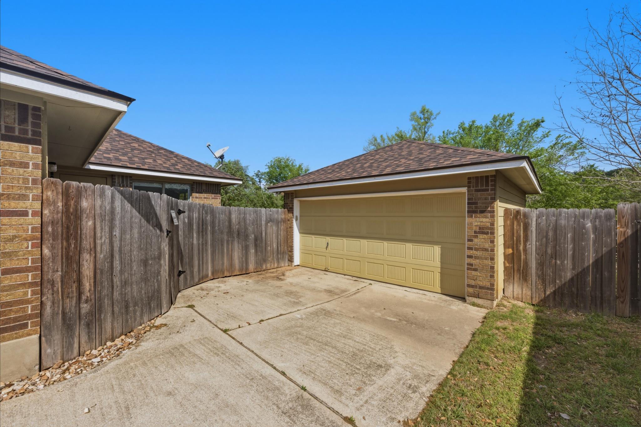 6516 Bay City Bnd, Austin, TX 78725