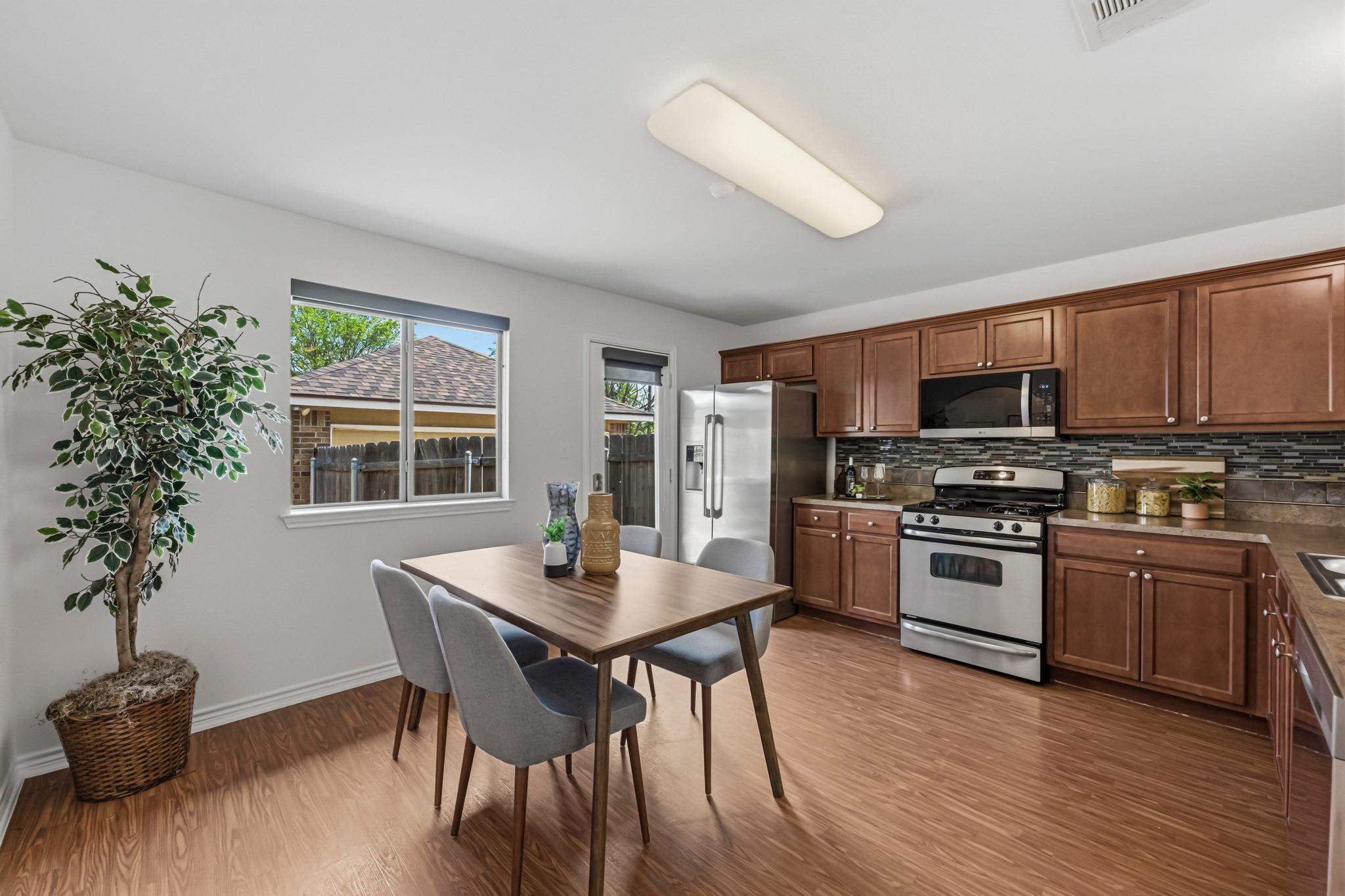 6516 Bay City Bnd, Austin, TX 78725