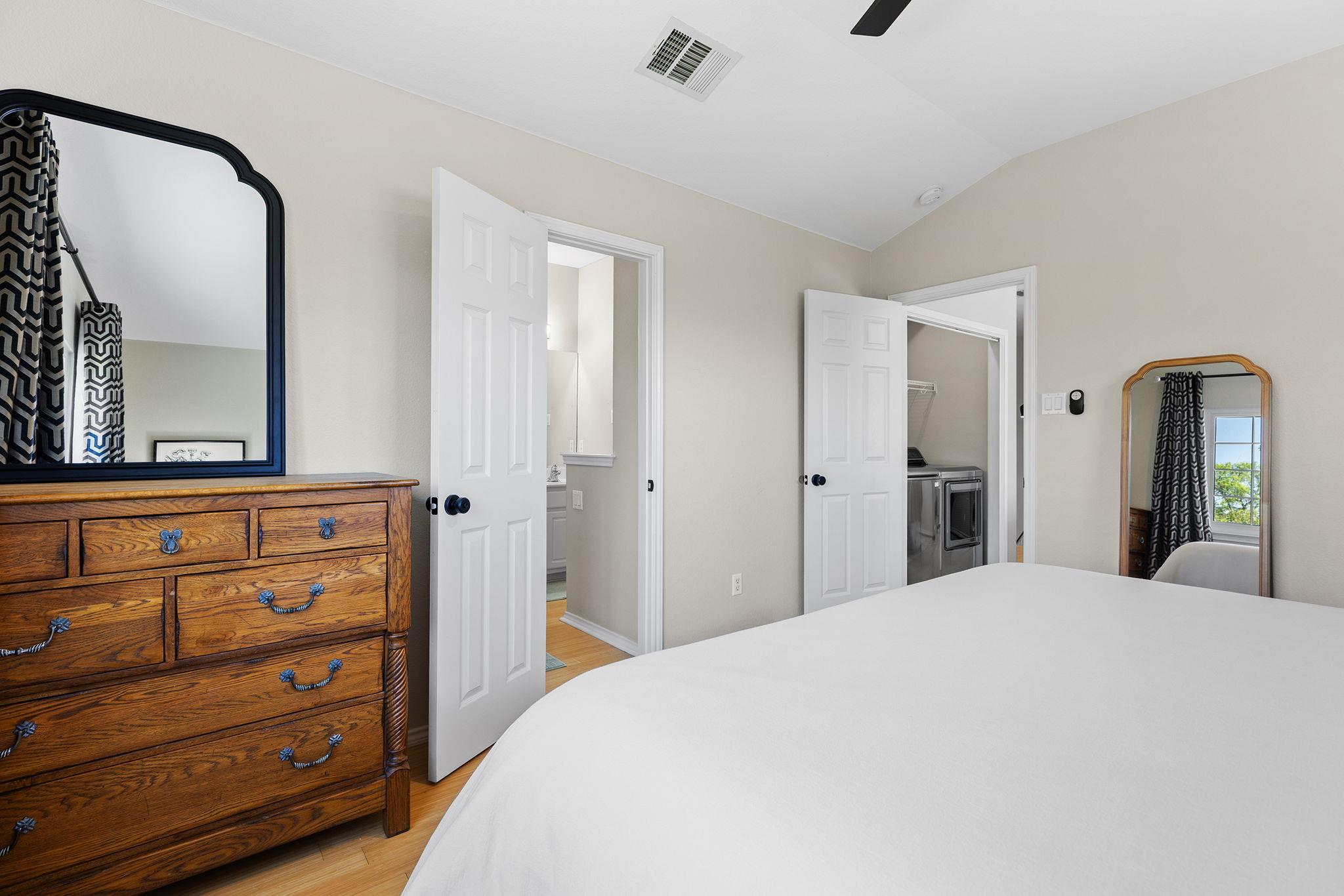 1900 Scofield Ridge Pkwy # 6803, Austin, TX 78727