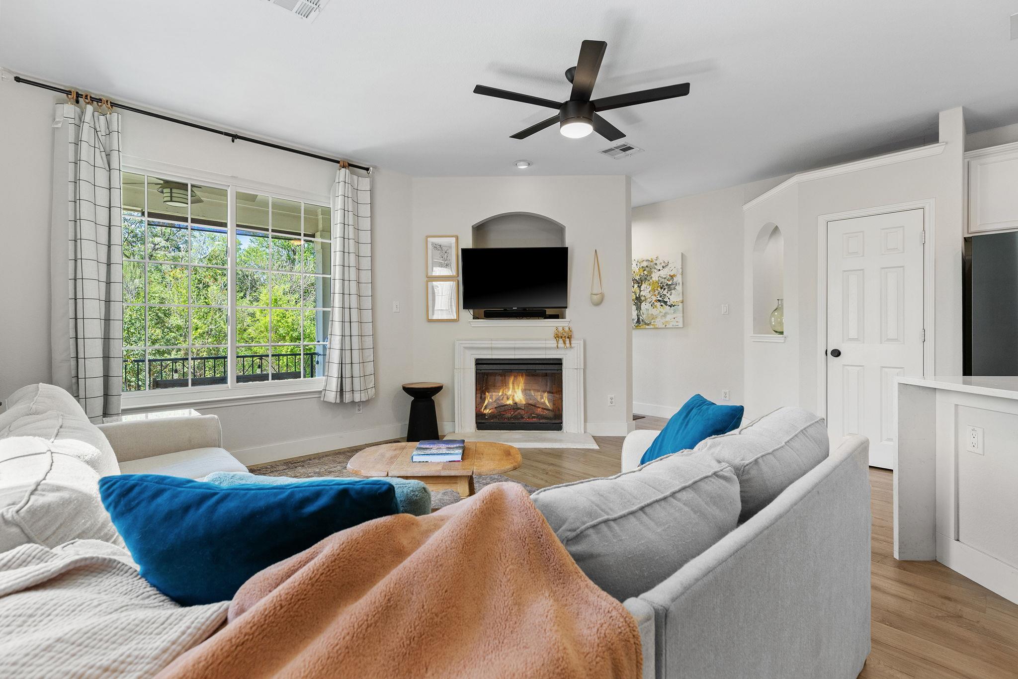 1900 Scofield Ridge Pkwy # 6803, Austin, TX 78727