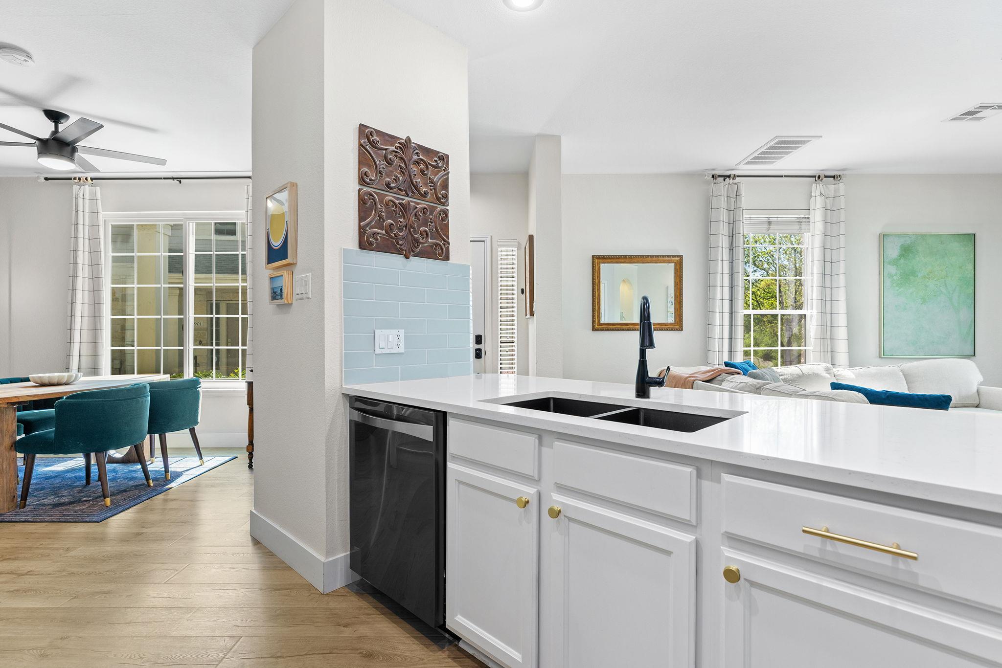 1900 Scofield Ridge Pkwy # 6803, Austin, TX 78727