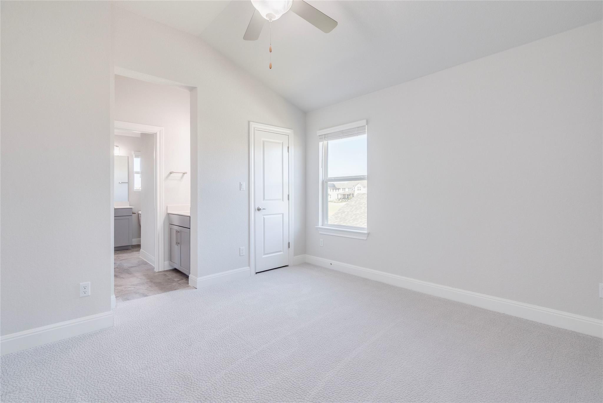 154 Bartlett Peak Ln, Dripping Springs, TX 78620