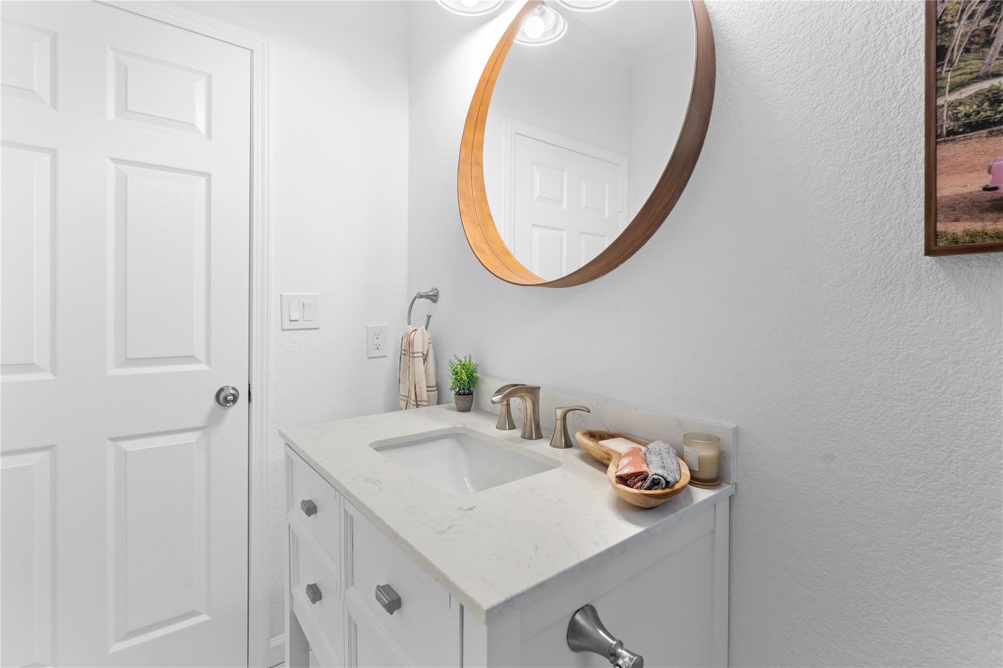 7707 Bar K Ranch Rd, Lago Vista, TX 78645