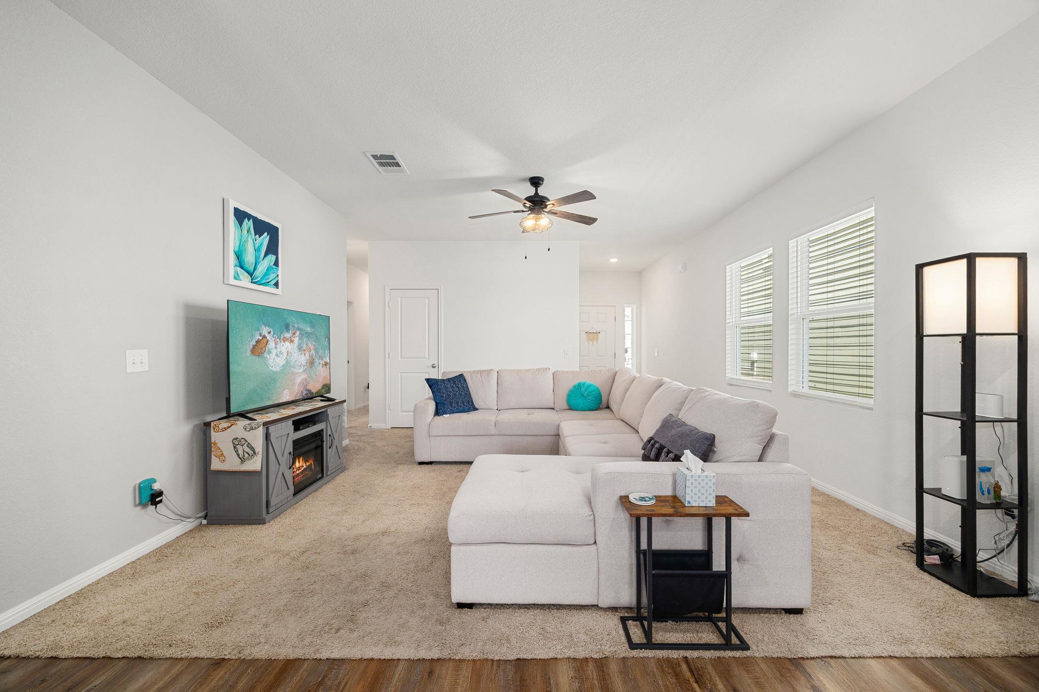 19415 Caymus Dr, Pflugerville, TX 78660