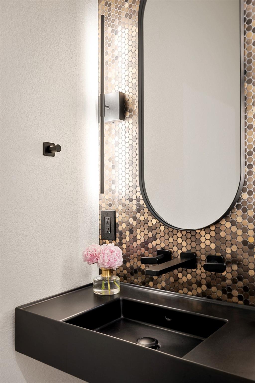 211 BELLA CIMA Dr, Austin, TX 78734