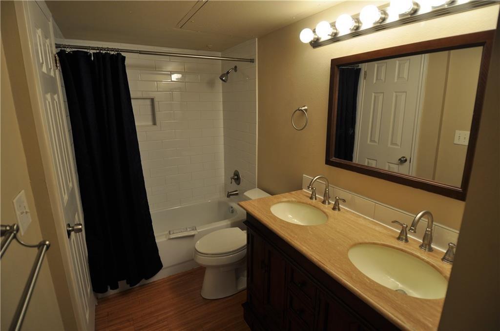 501 W 26th St # 101, Austin, TX 78705