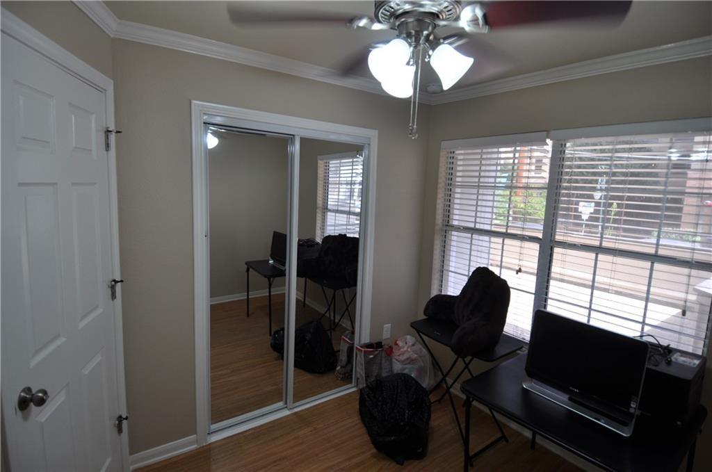 501 W 26th St # 101, Austin, TX 78705