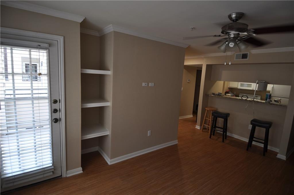 501 W 26th St # 101, Austin, TX 78705