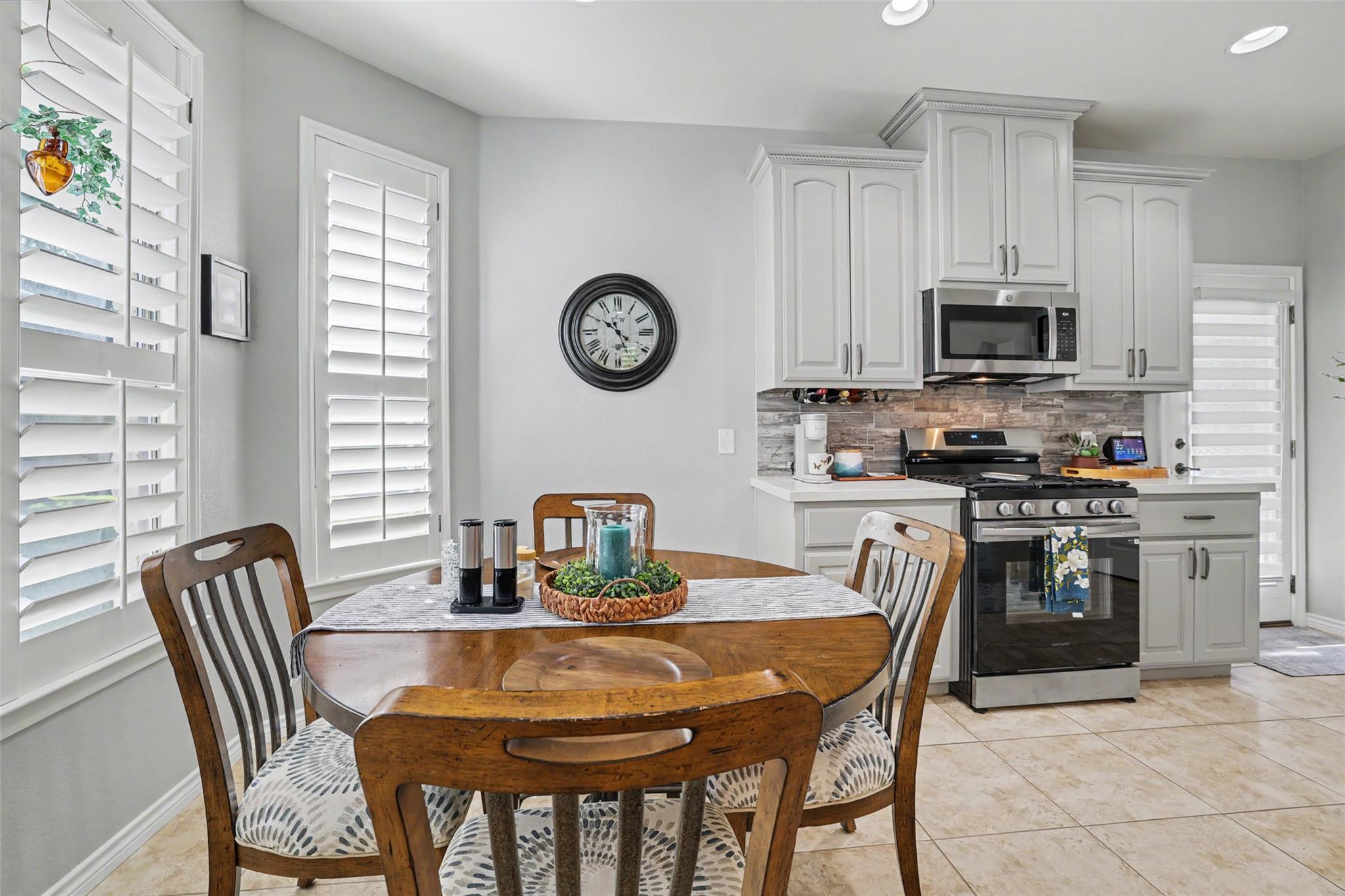 822 Boquilla Trl, Georgetown, TX 78633