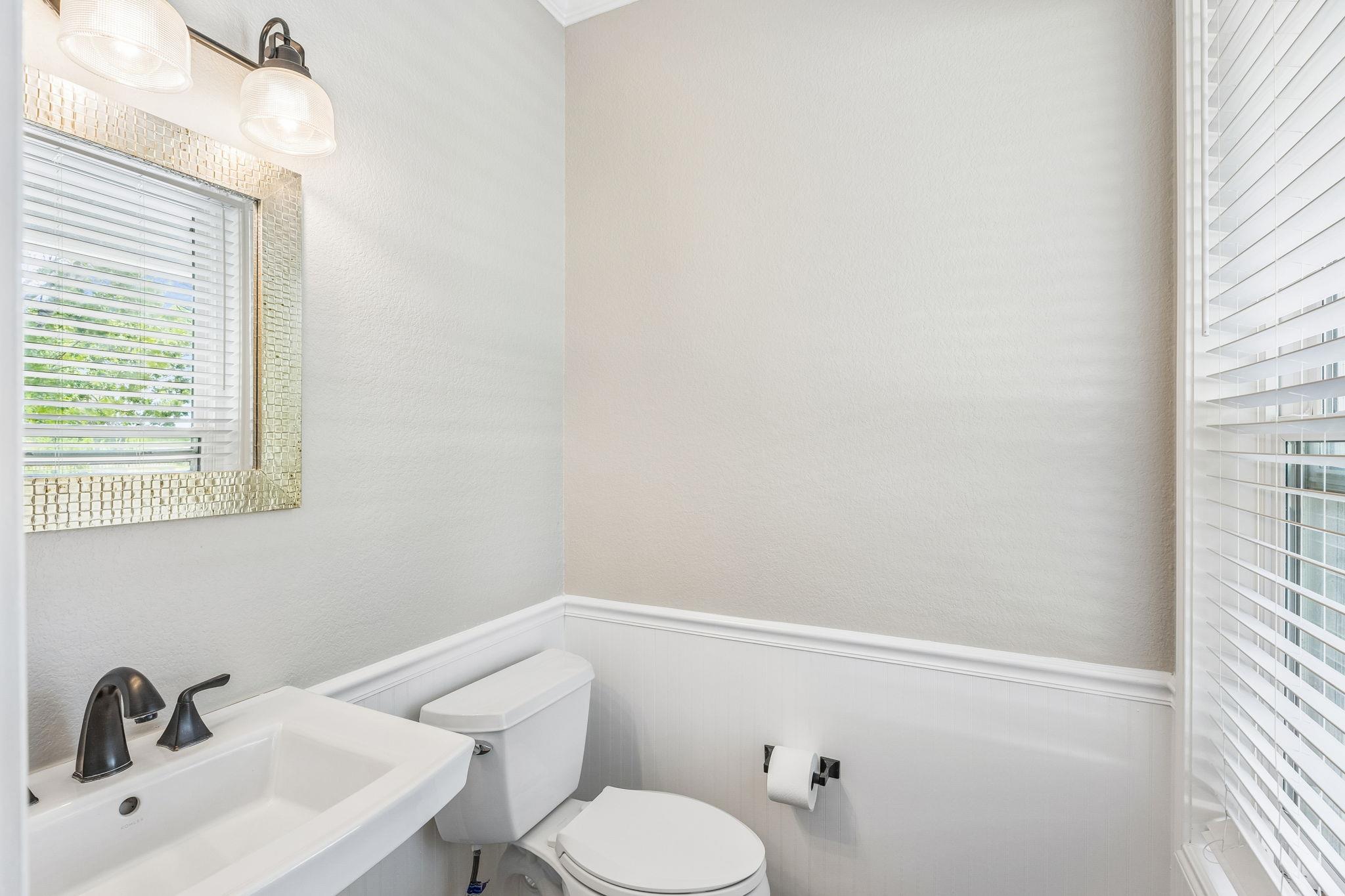 205 Morningside Cir, Hutto, TX 78634