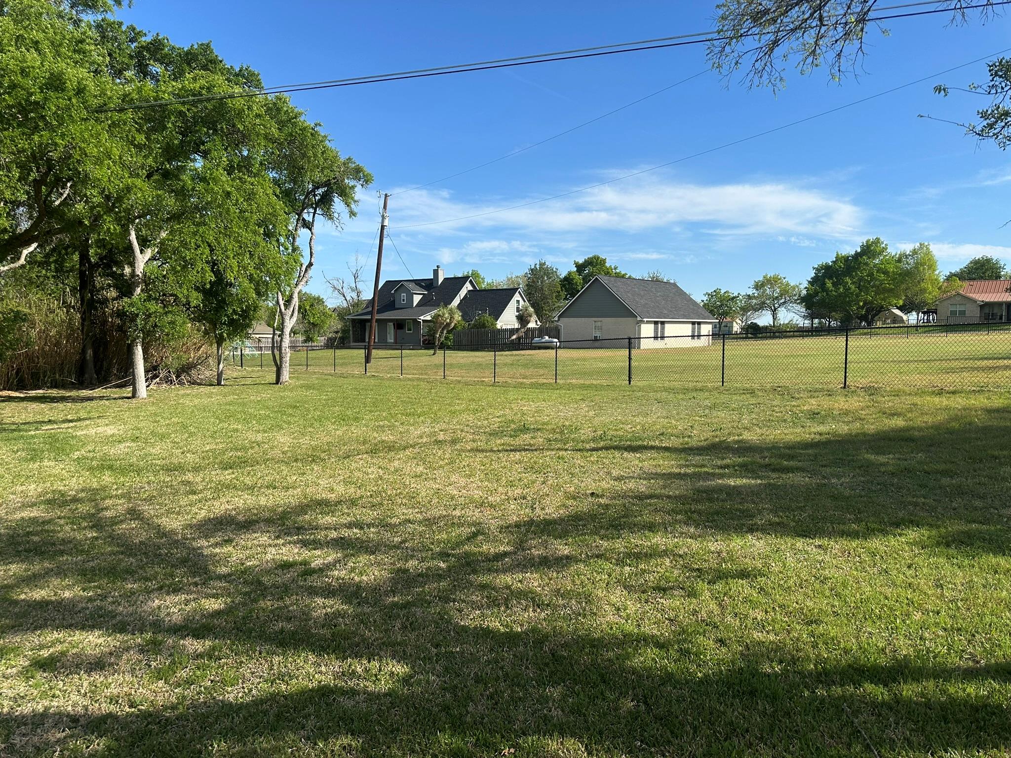 205 Morningside Cir, Hutto, TX 78634