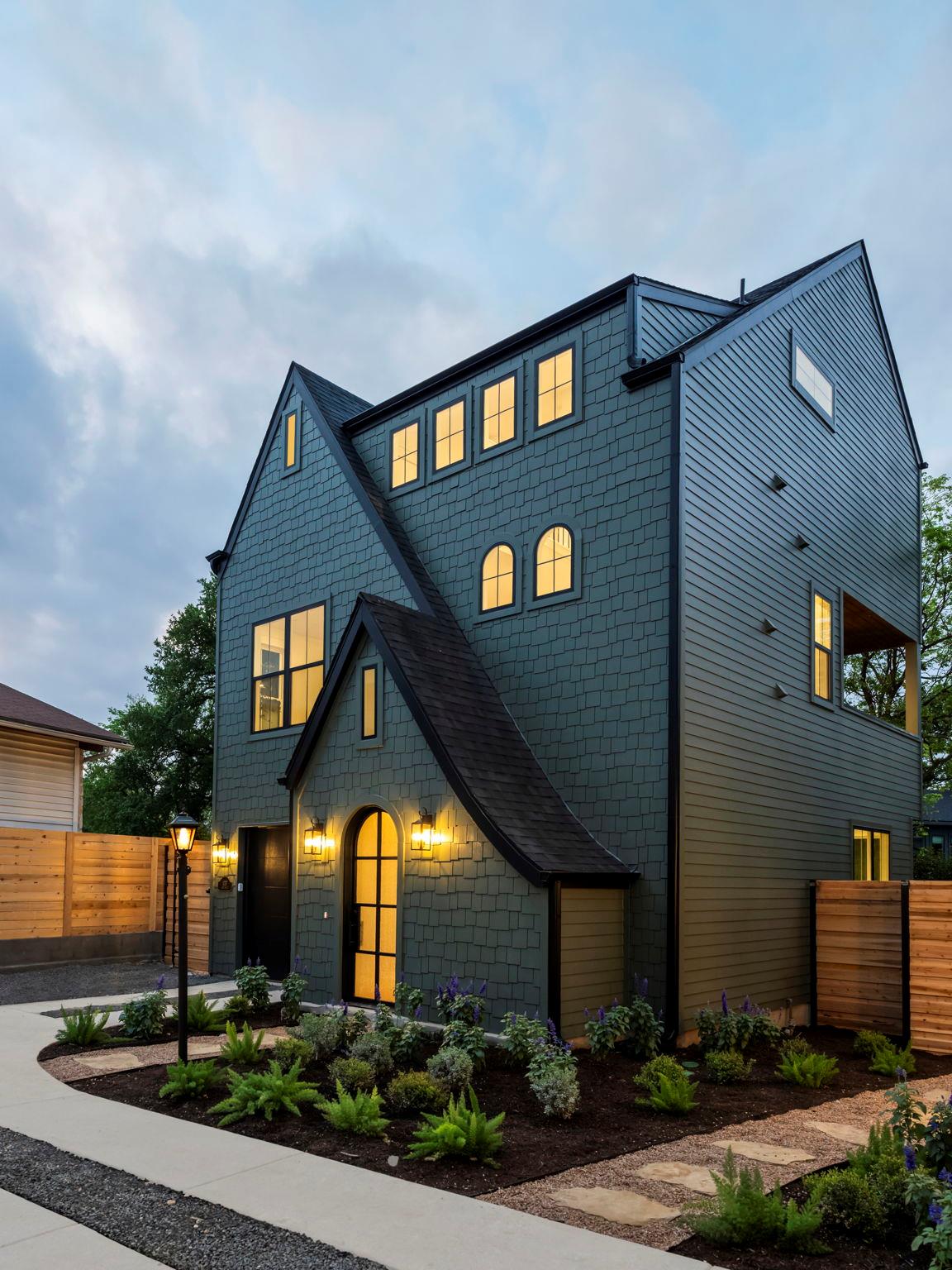 1037 Nile St # 3, Austin, TX 78702