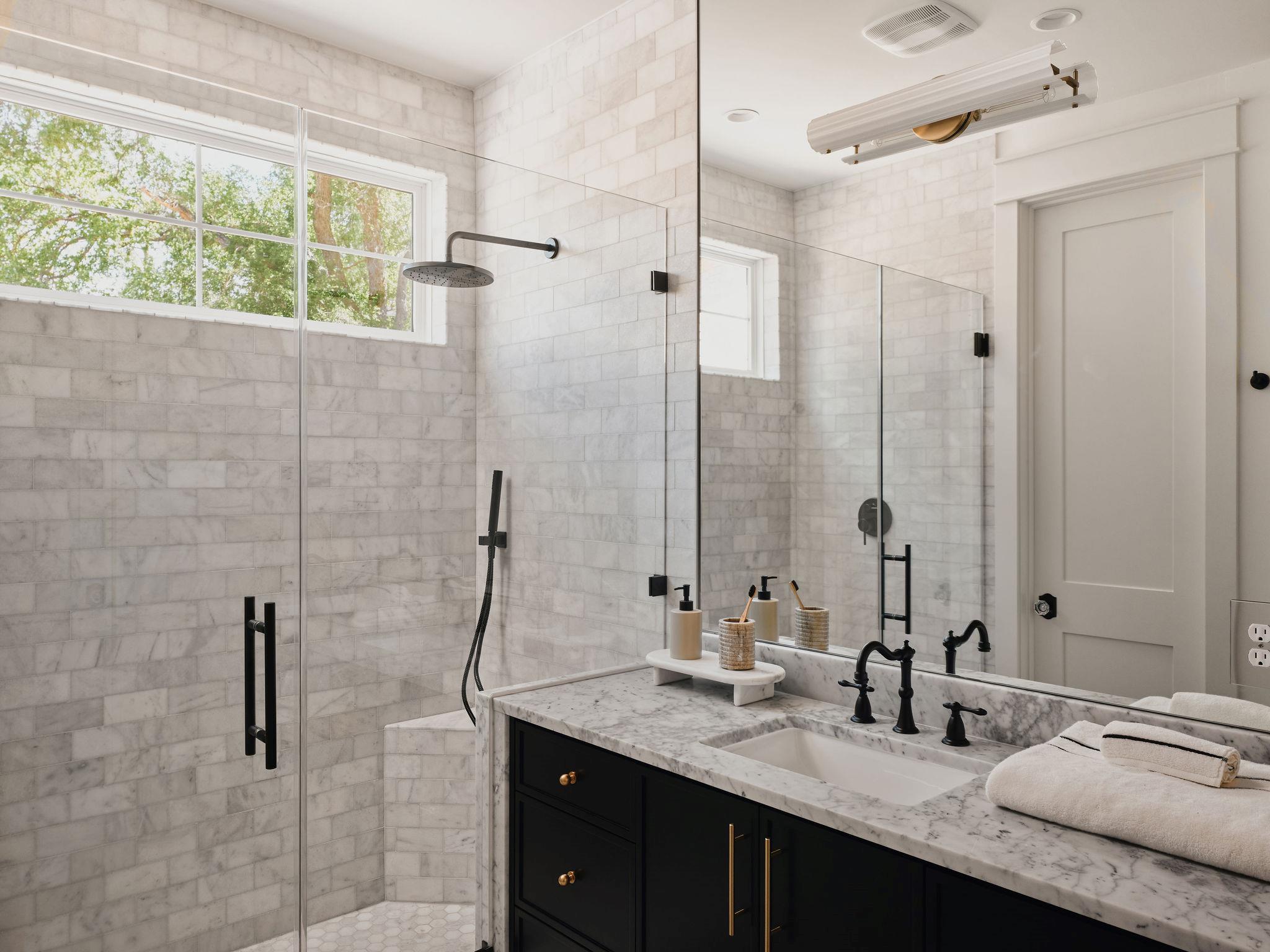 1037 Nile St # 3, Austin, TX 78702