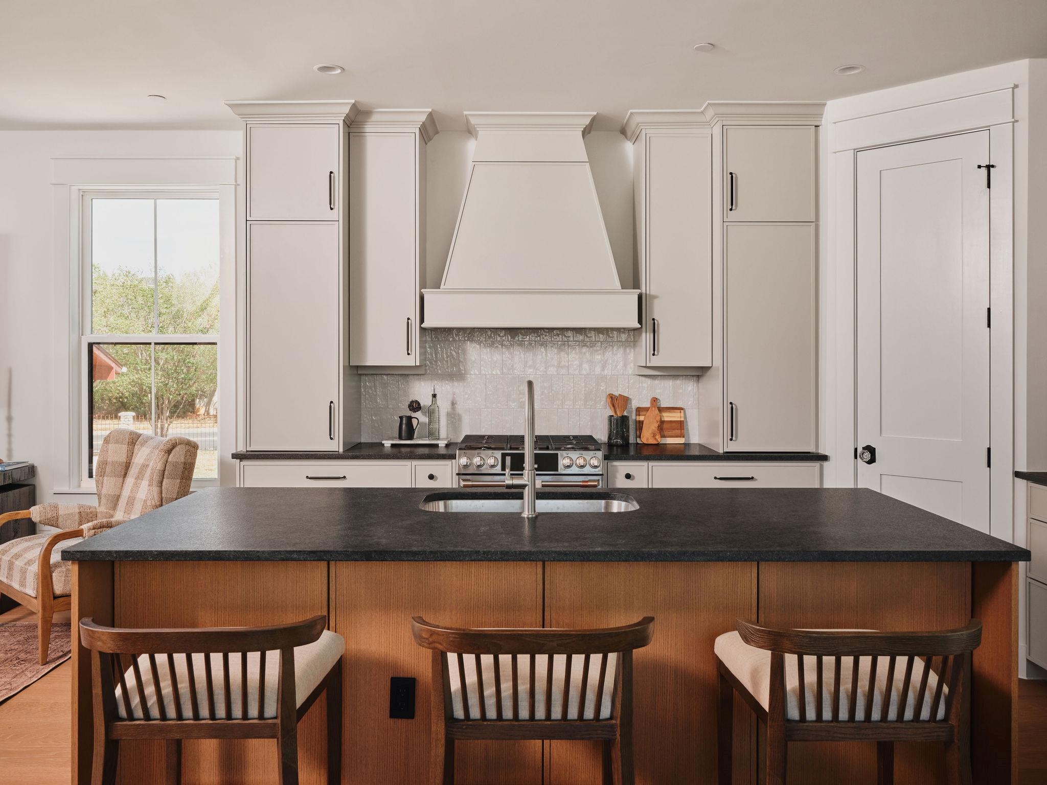 1037 Nile St # 3, Austin, TX 78702