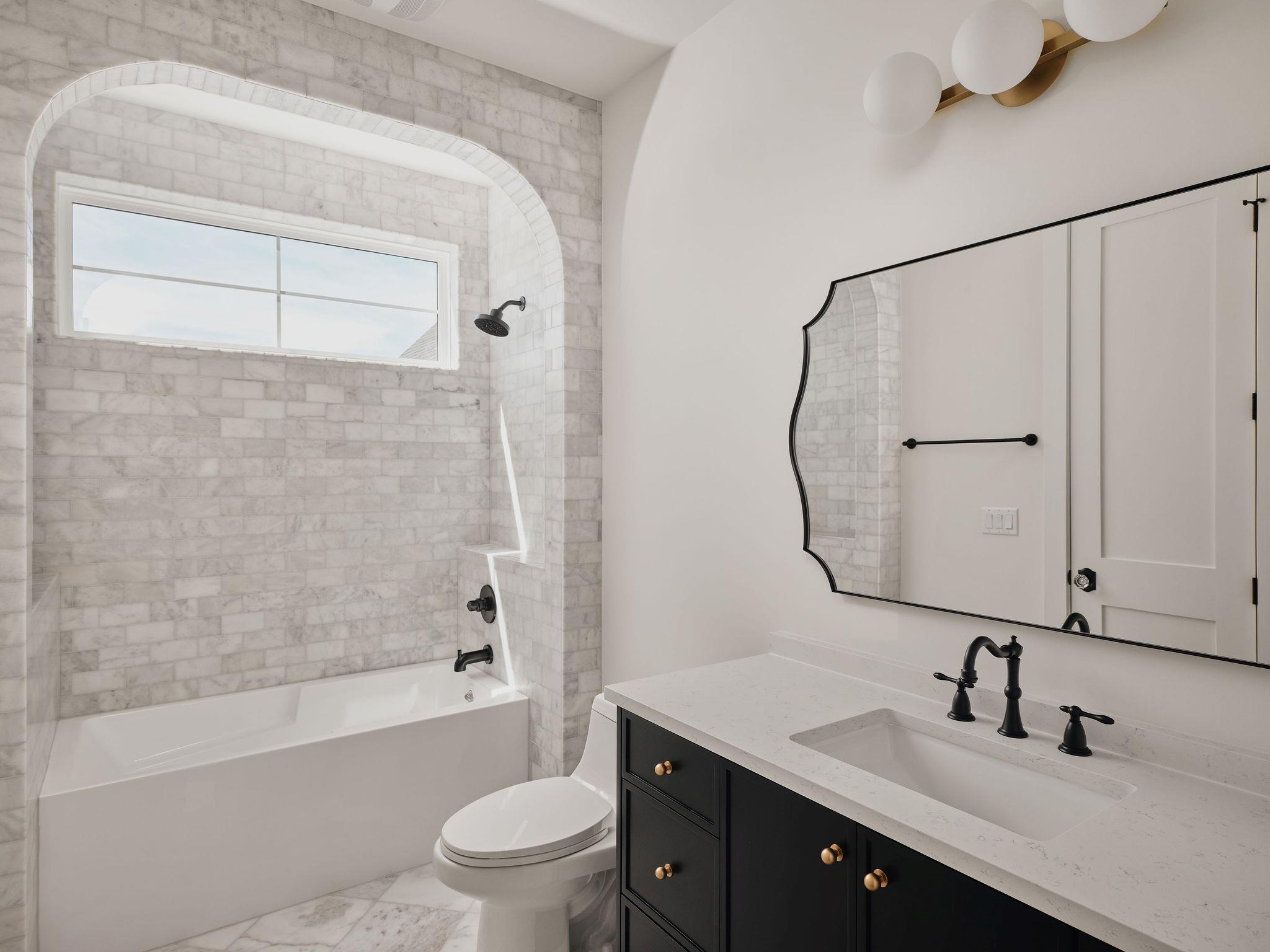 1037 Nile St # 3, Austin, TX 78702