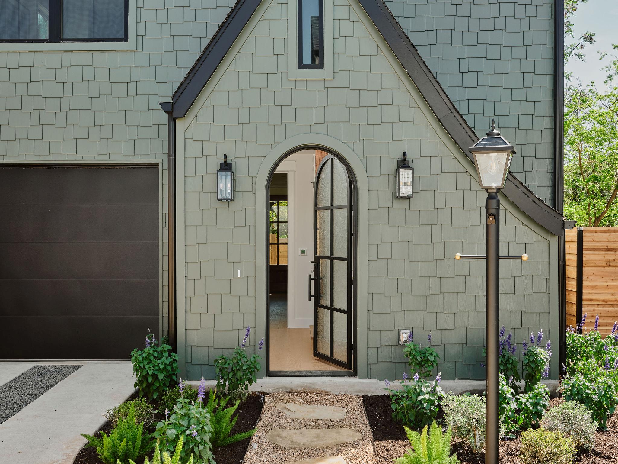 1037 Nile St # 3, Austin, TX 78702