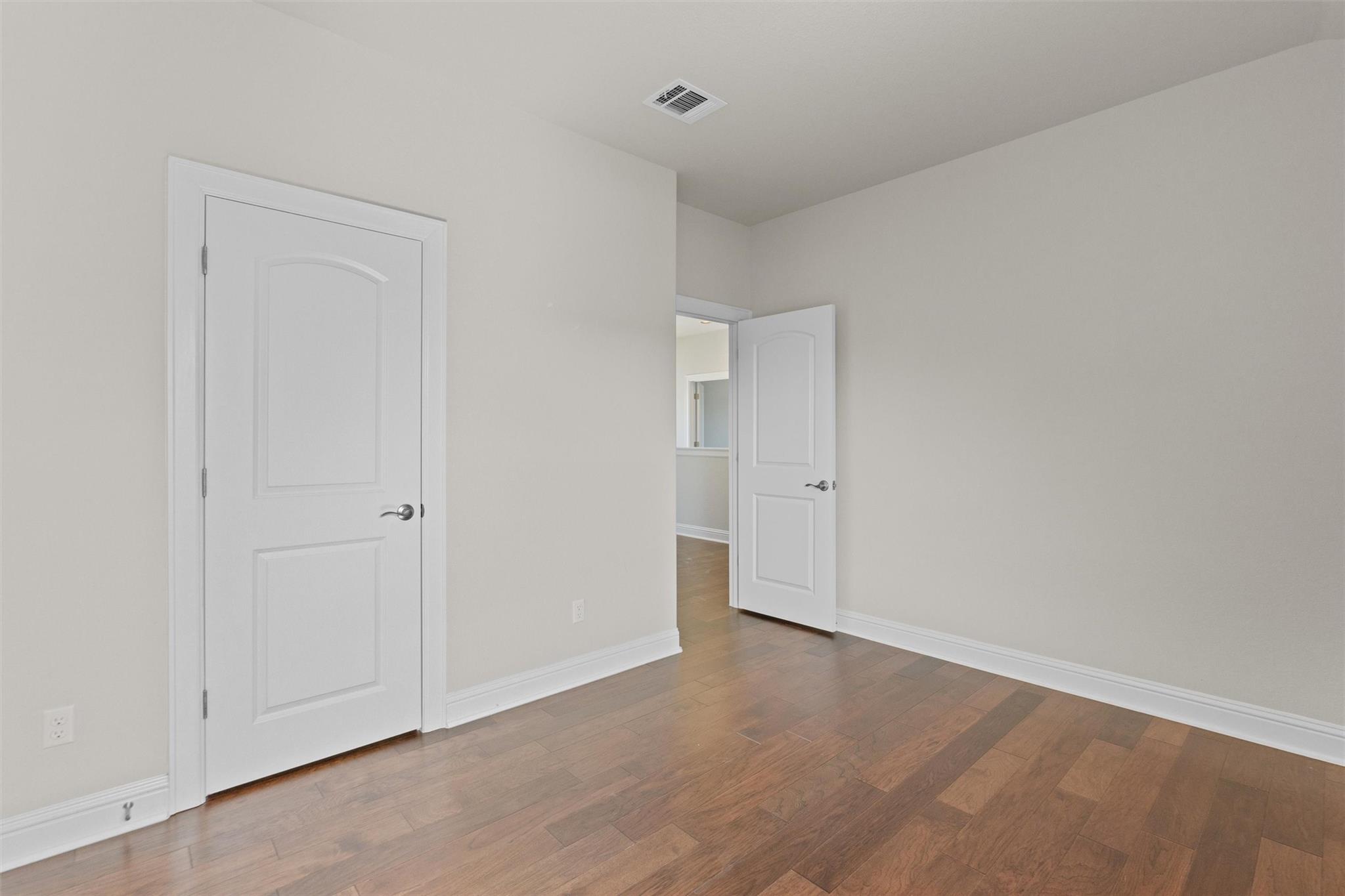 205 Riverhill Cv, Georgetown, TX 78628