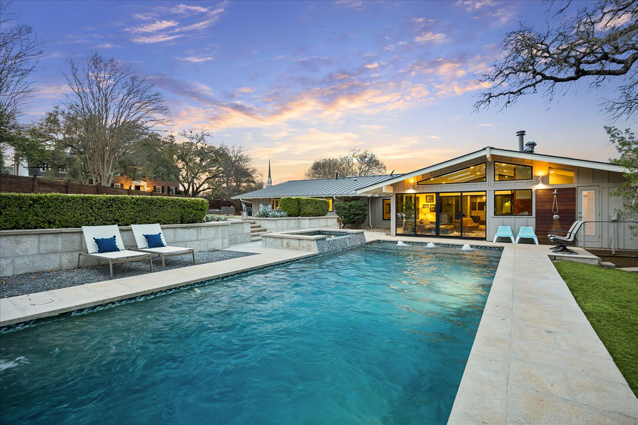 2613 Spring Ln, Austin, TX 78703