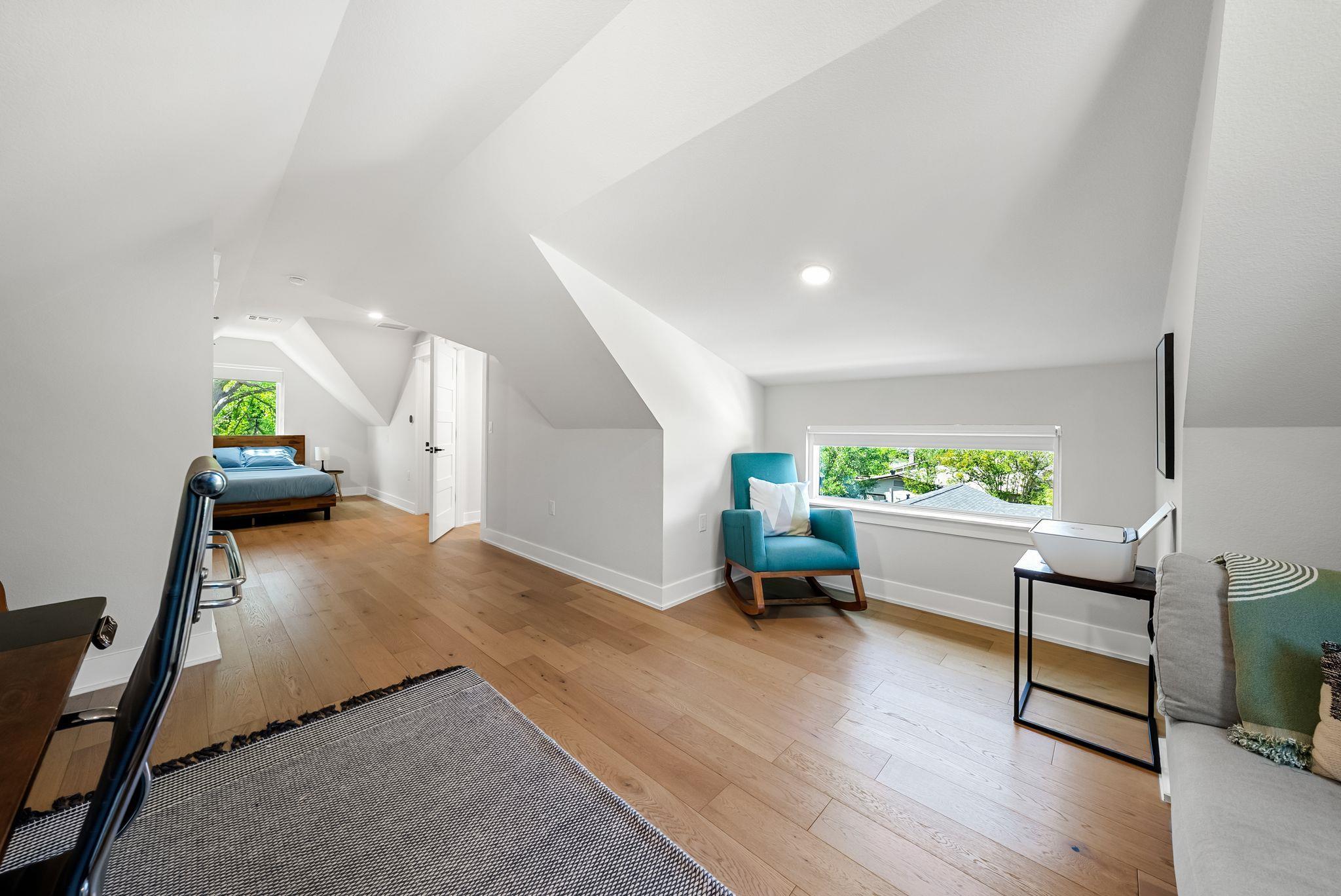 5109 Stone Gate Dr # 1, Austin, TX 78721